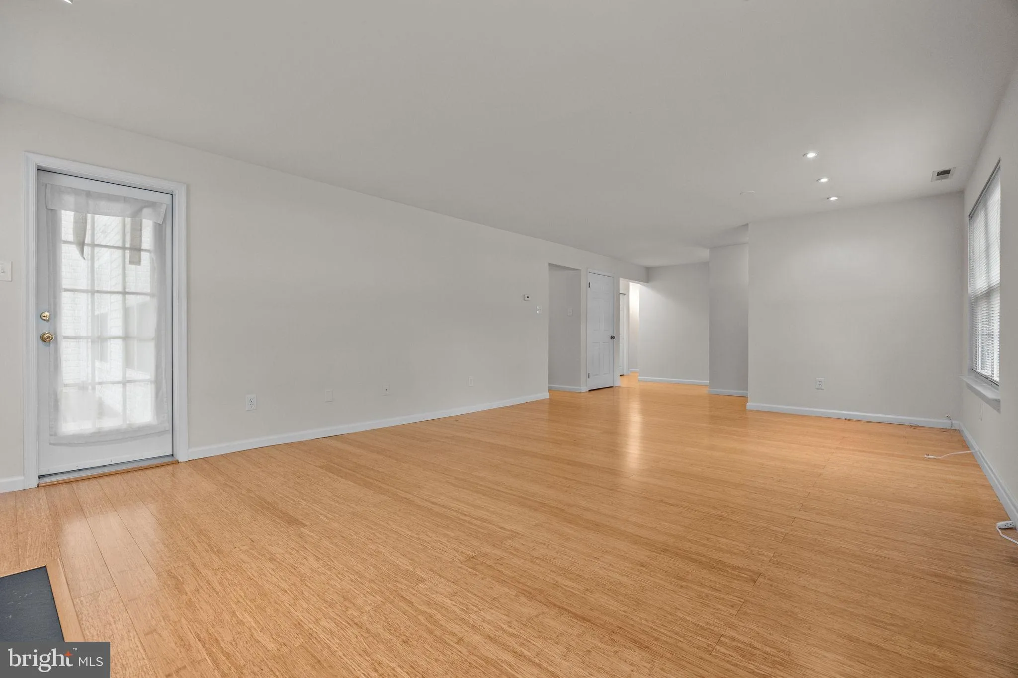 Yardley, Pennsylvania 19067, United States, 2 Bedrooms Bedrooms, ,2 BathroomsBathrooms,Residential,Active,136721