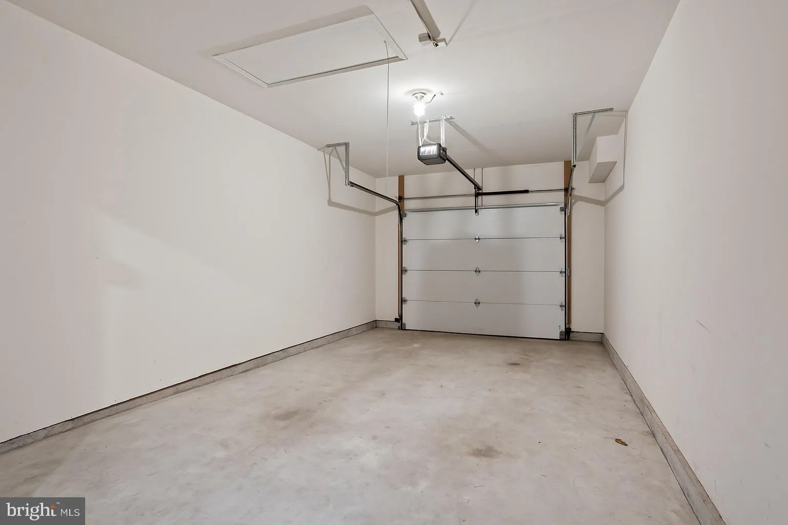 Yardley, Pennsylvania 19067, United States, 2 Bedrooms Bedrooms, ,2 BathroomsBathrooms,Residential,Active,136721