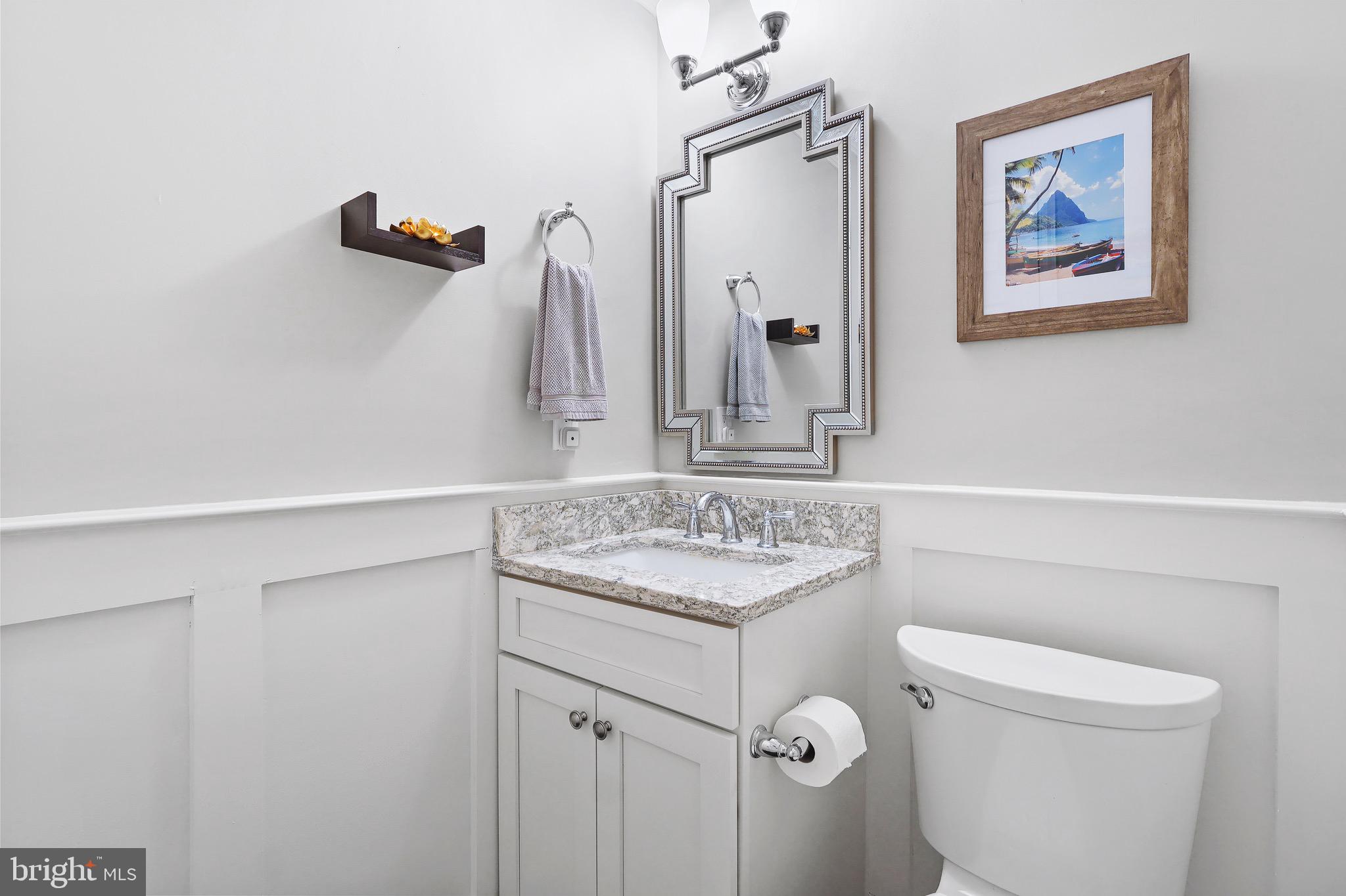 KINGSTON CHASE - Residential