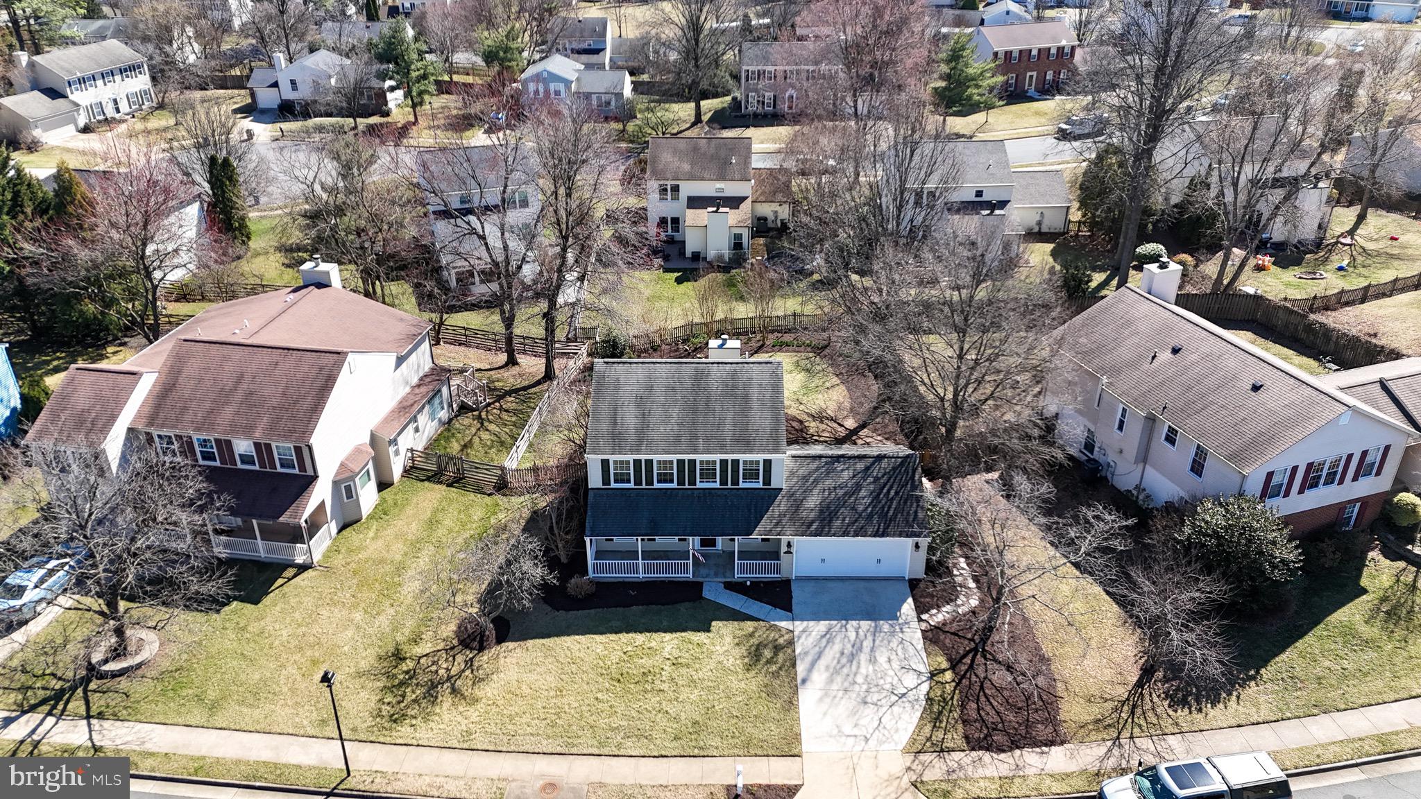 KINGSTON CHASE - Residential