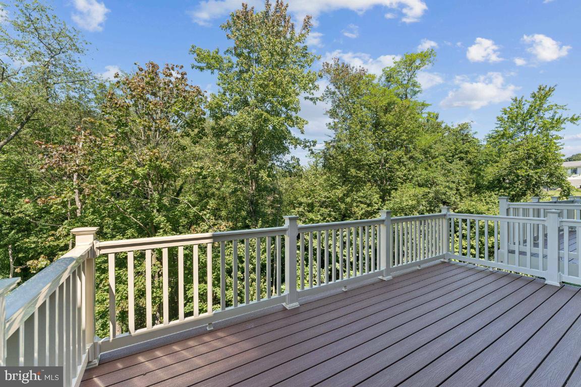 DAMASCUS VILLAGE - Residential