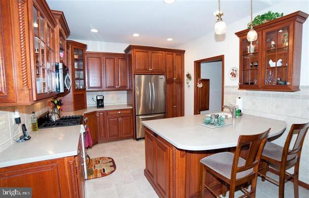 LAKEWOOD - Residential