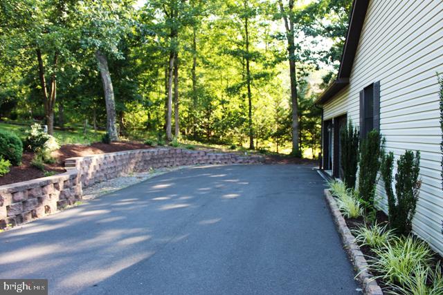 LAKEWOOD - Residential