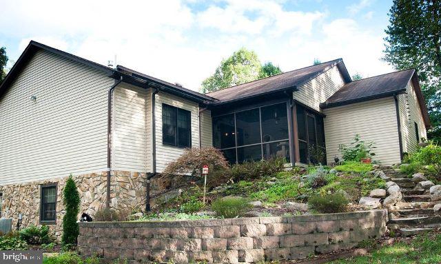 LAKEWOOD - Residential