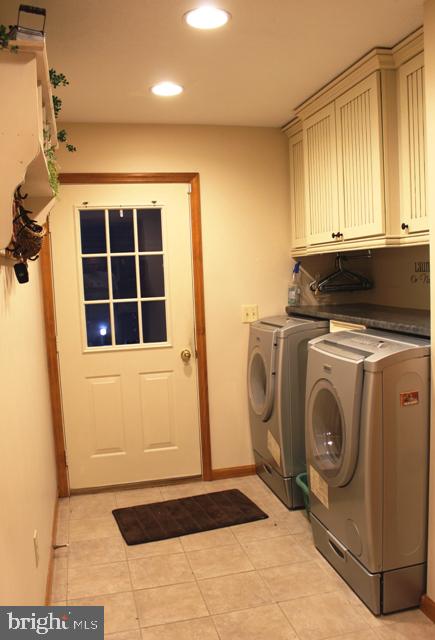 LAKEWOOD - Residential