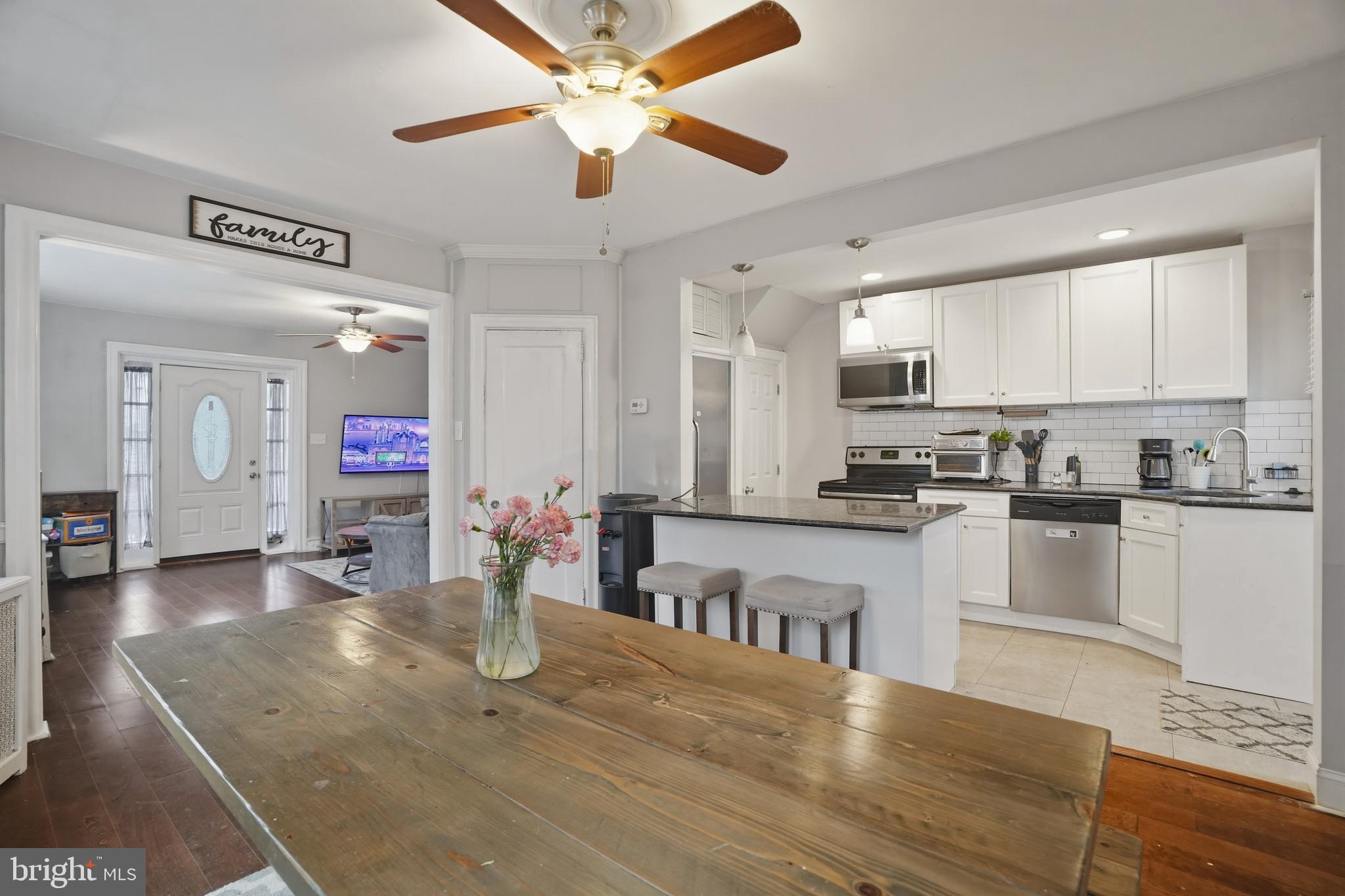 CHELTEN HILLS - Residential