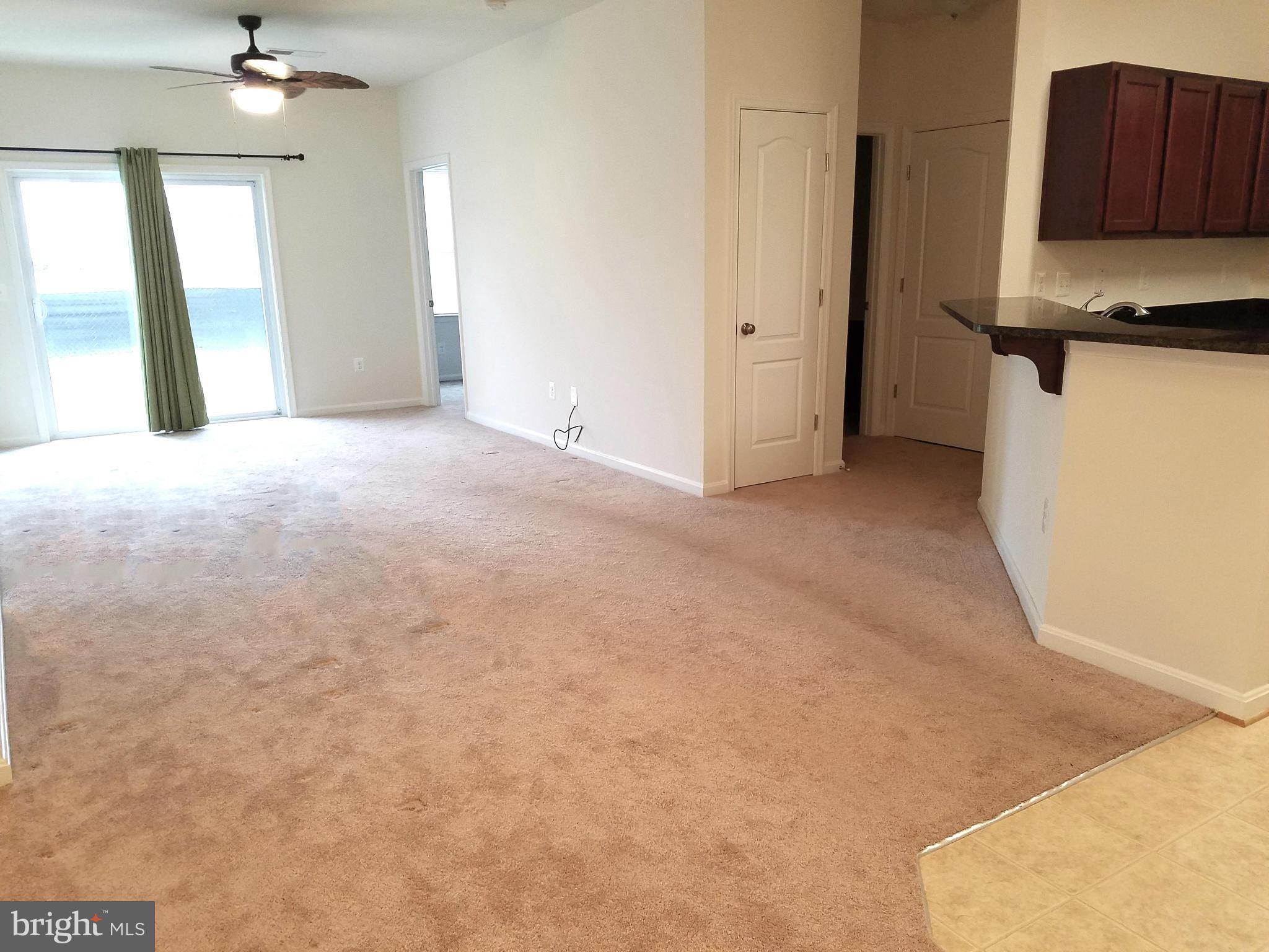 RESIDENCES AT WILDEWOOD - Residential Lease