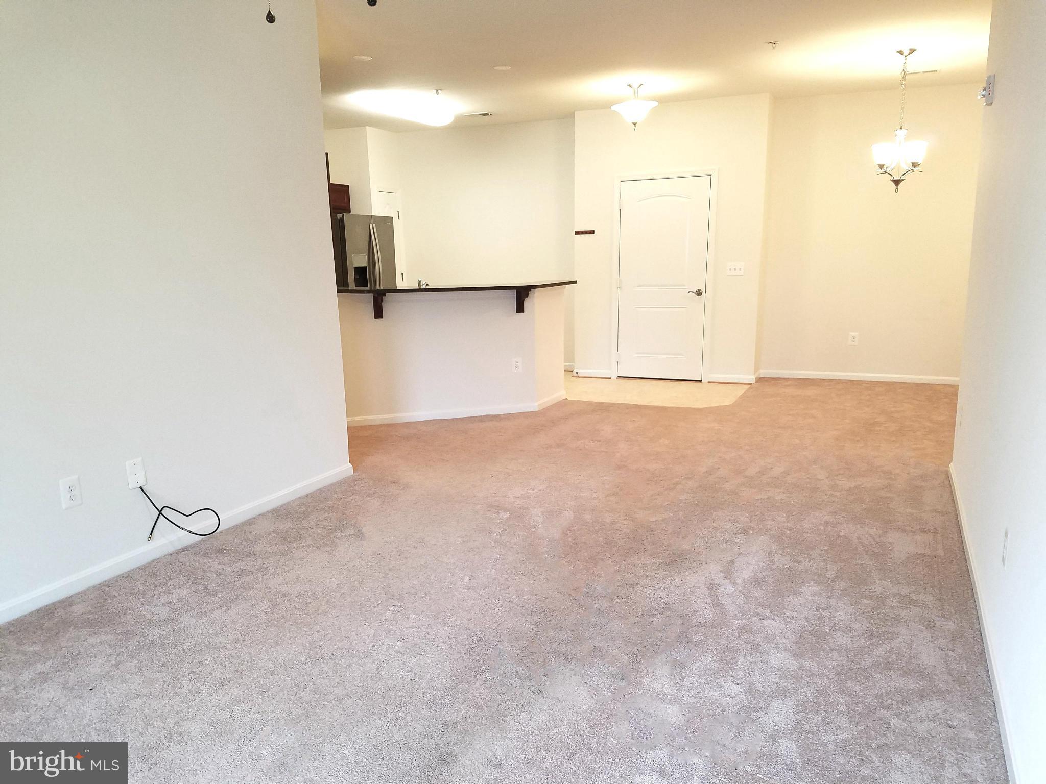 RESIDENCES AT WILDEWOOD - Residential Lease