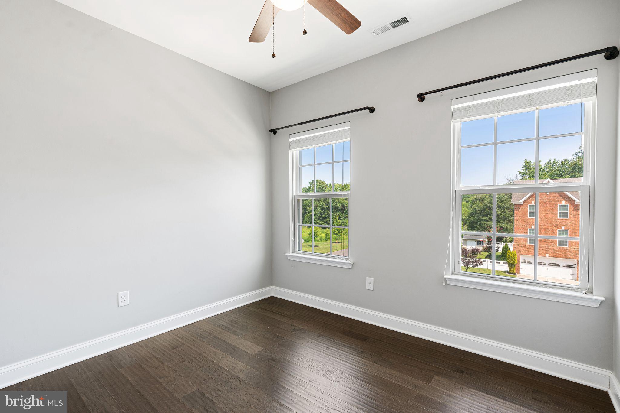 RESERVE AT MARLTON - Residential Lease