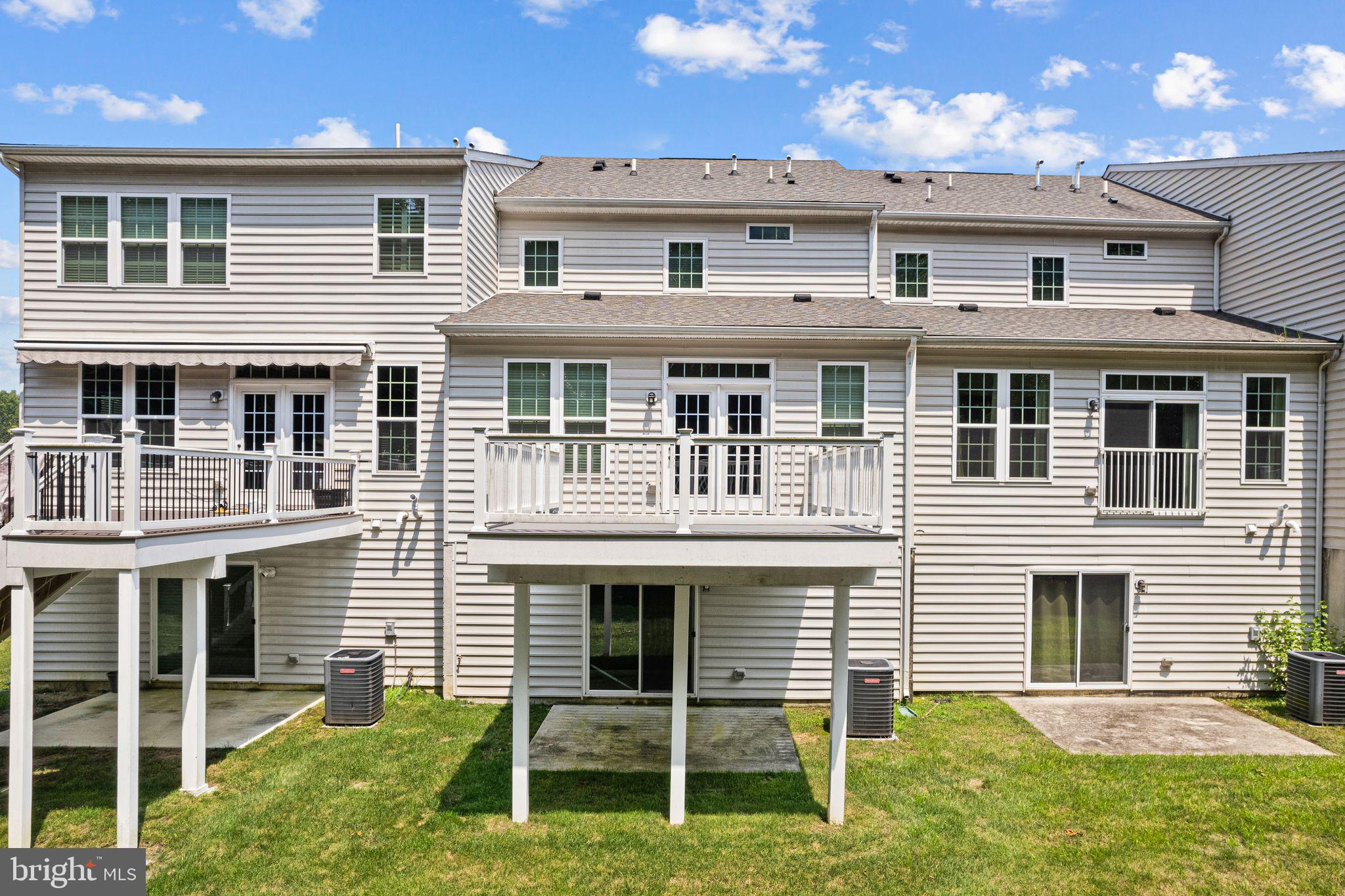 RESERVE AT MARLTON - Residential Lease