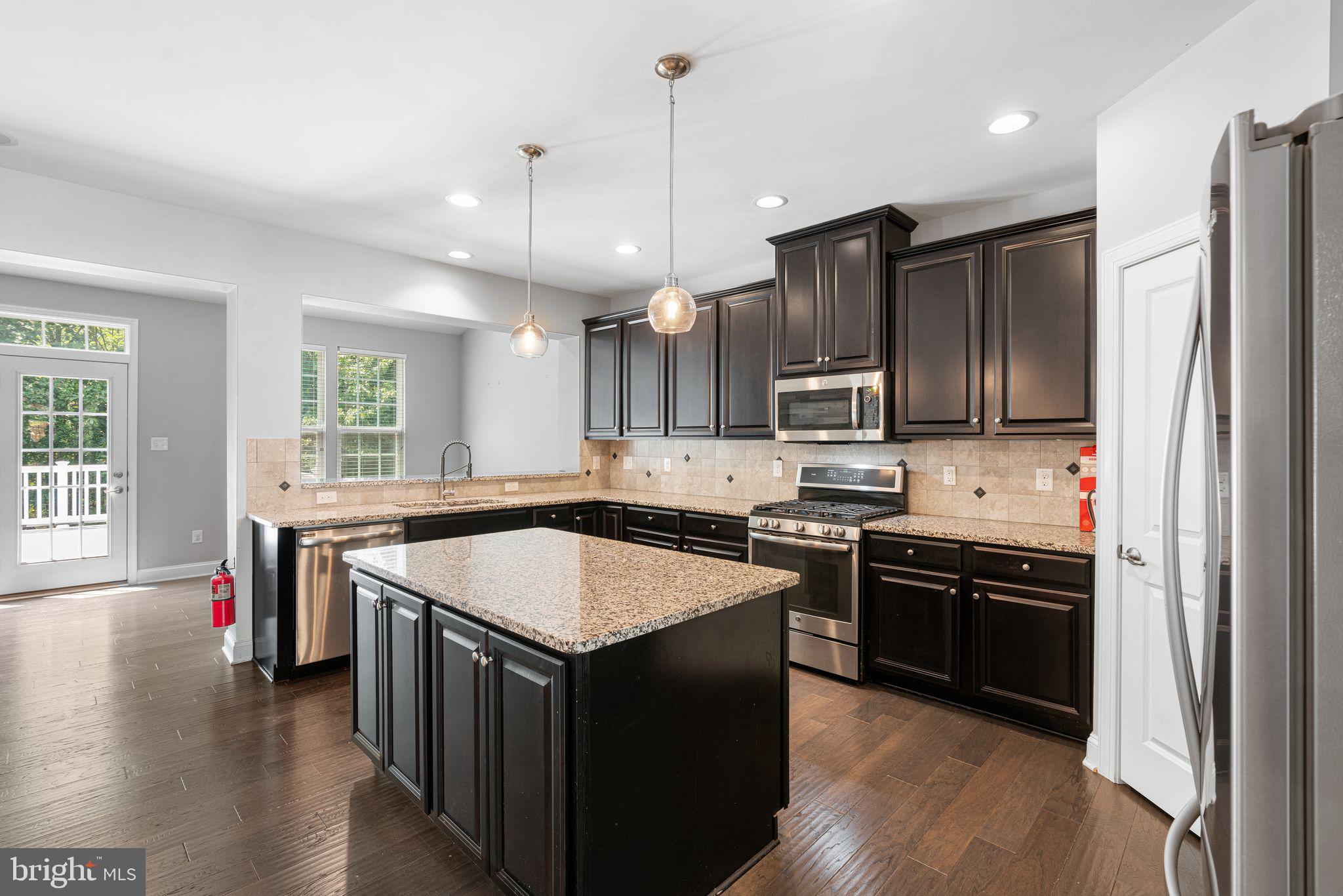 RESERVE AT MARLTON - Residential Lease