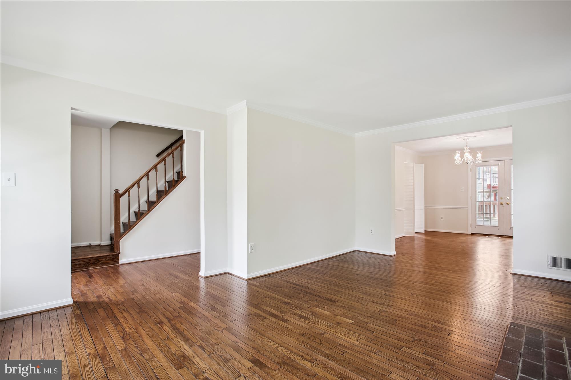 ADAMS WALK - Residential