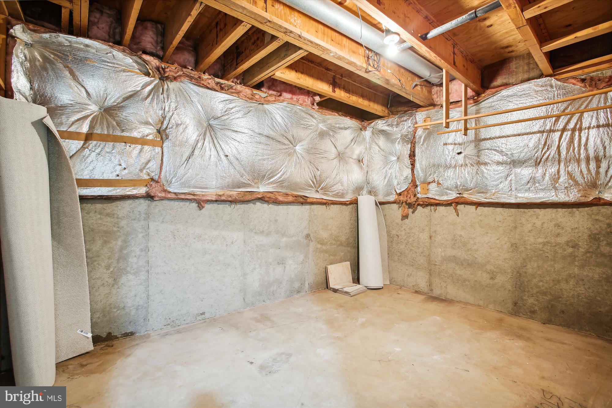 ADAMS WALK - Residential