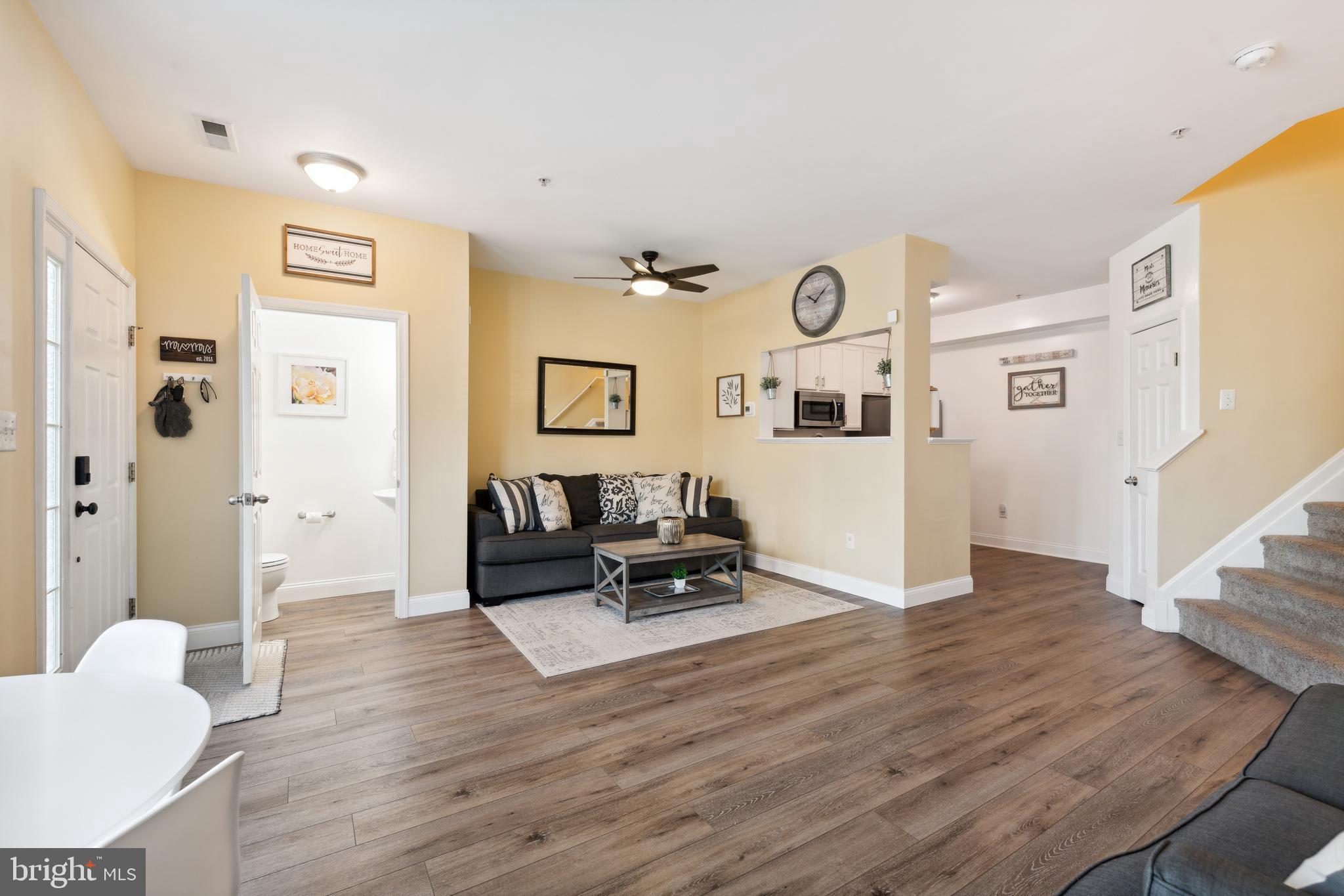 SEVEN OAKS - Residential