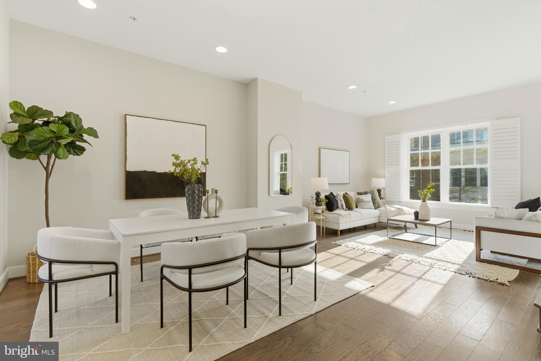 608 E ALEXANDRIA AVENUE