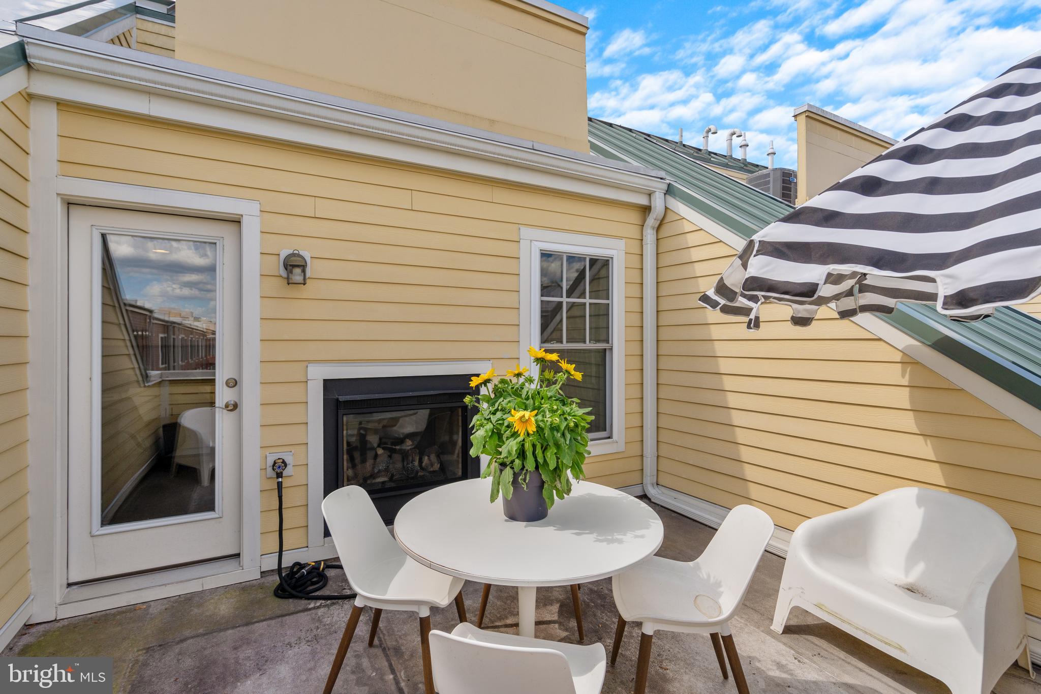 POTOMAC YARD - Residential