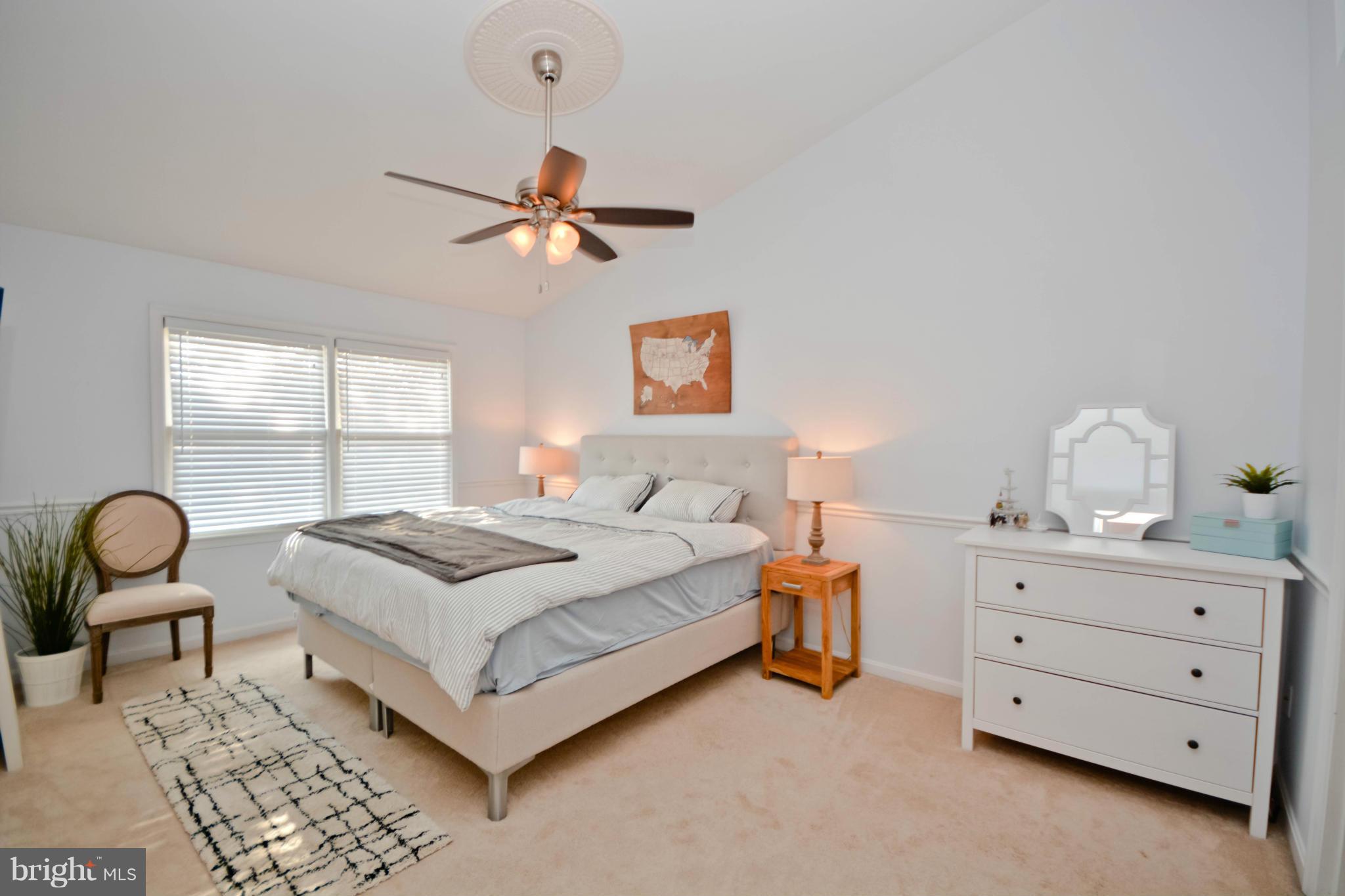 POTOMAC CROSSING - Residential