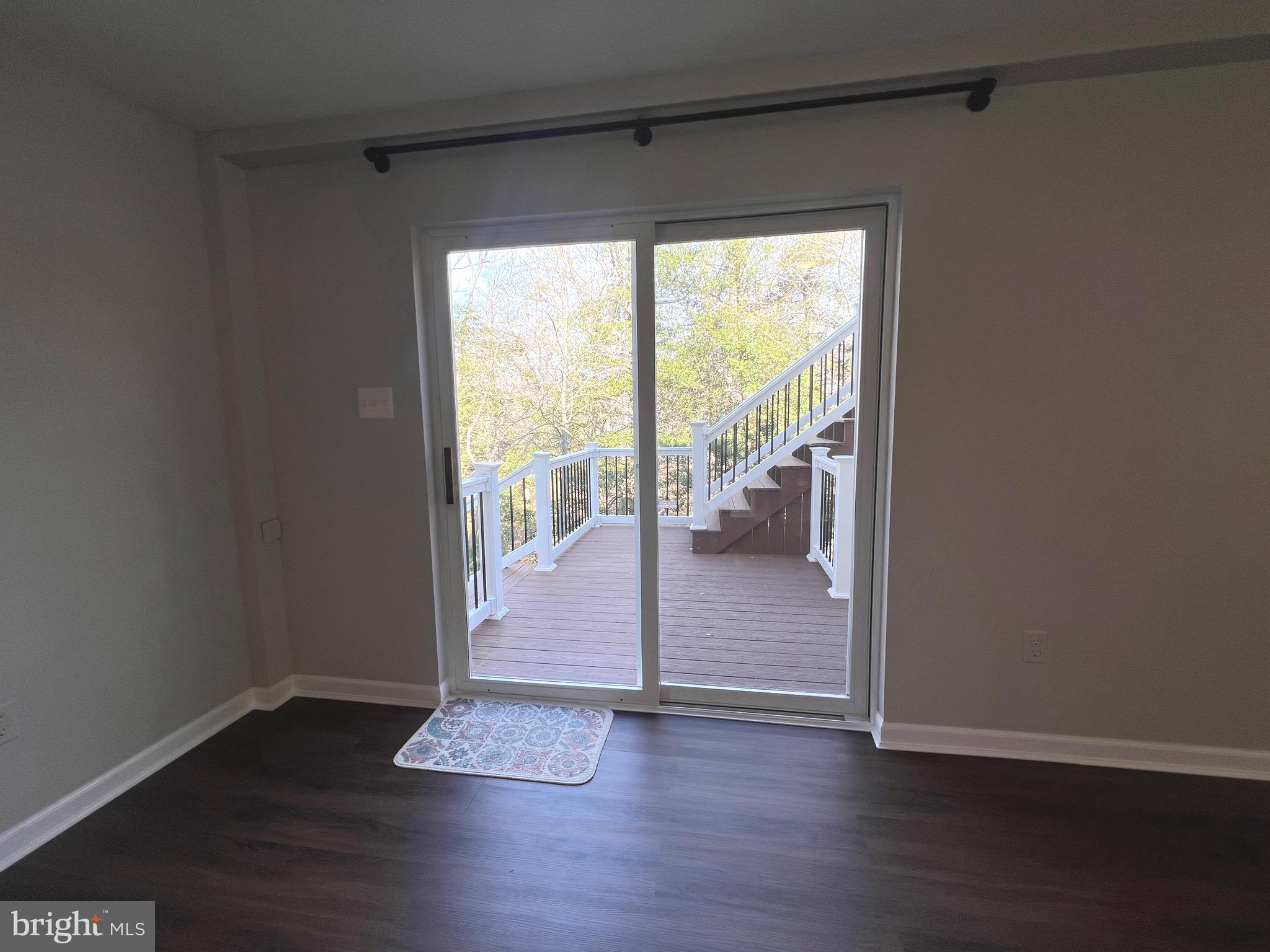 MEADOW LAKE - Residential Lease