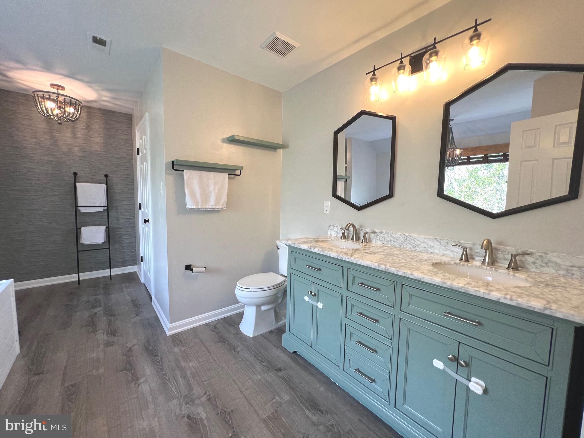 MEADOW LAKE - Residential Lease