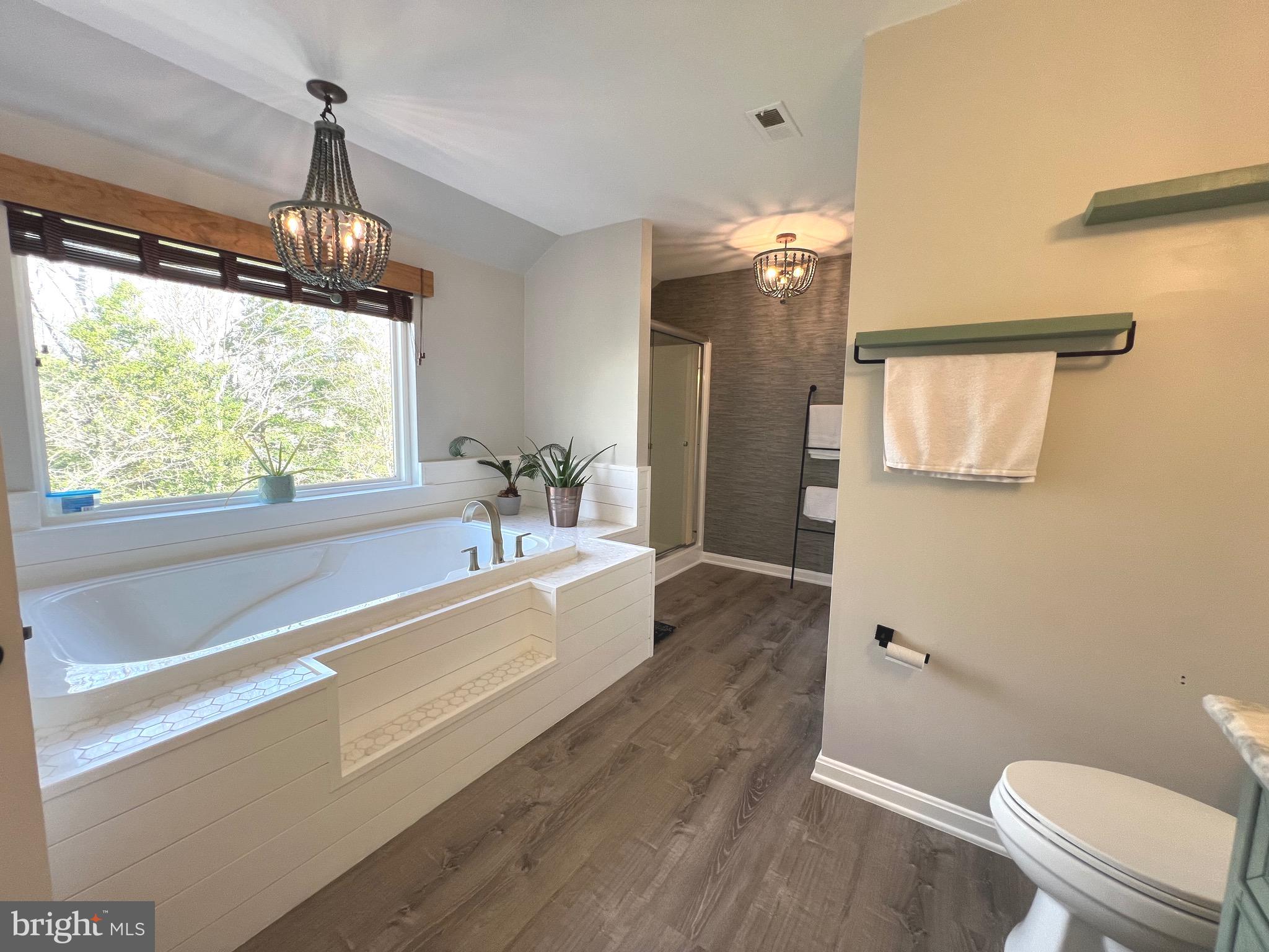 MEADOW LAKE - Residential Lease