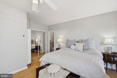 Tiny photo for 1121 Arlington Boulevard #1004, ARLINGTON, VA 22209 (MLS # VAAR2071754)