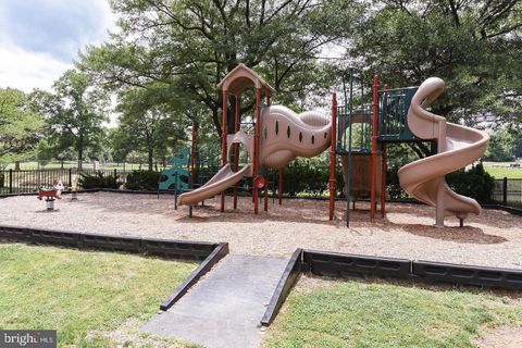 Tiny photo for 1121 Arlington Boulevard #1004, ARLINGTON, VA 22209 (MLS # VAAR2071754)