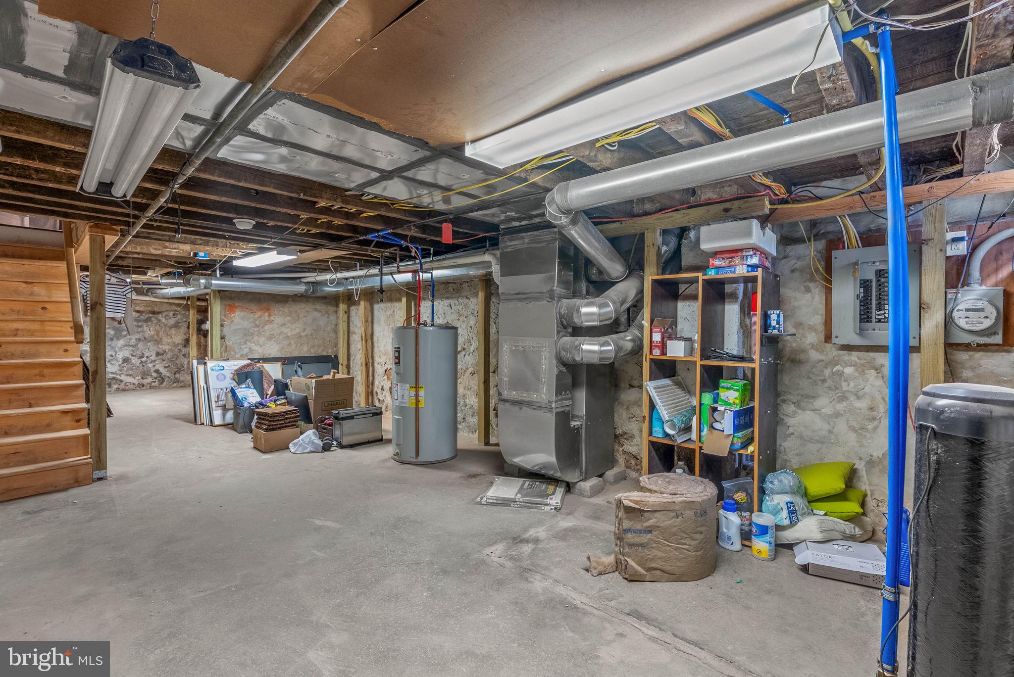 FAIRMOUNT - Residential