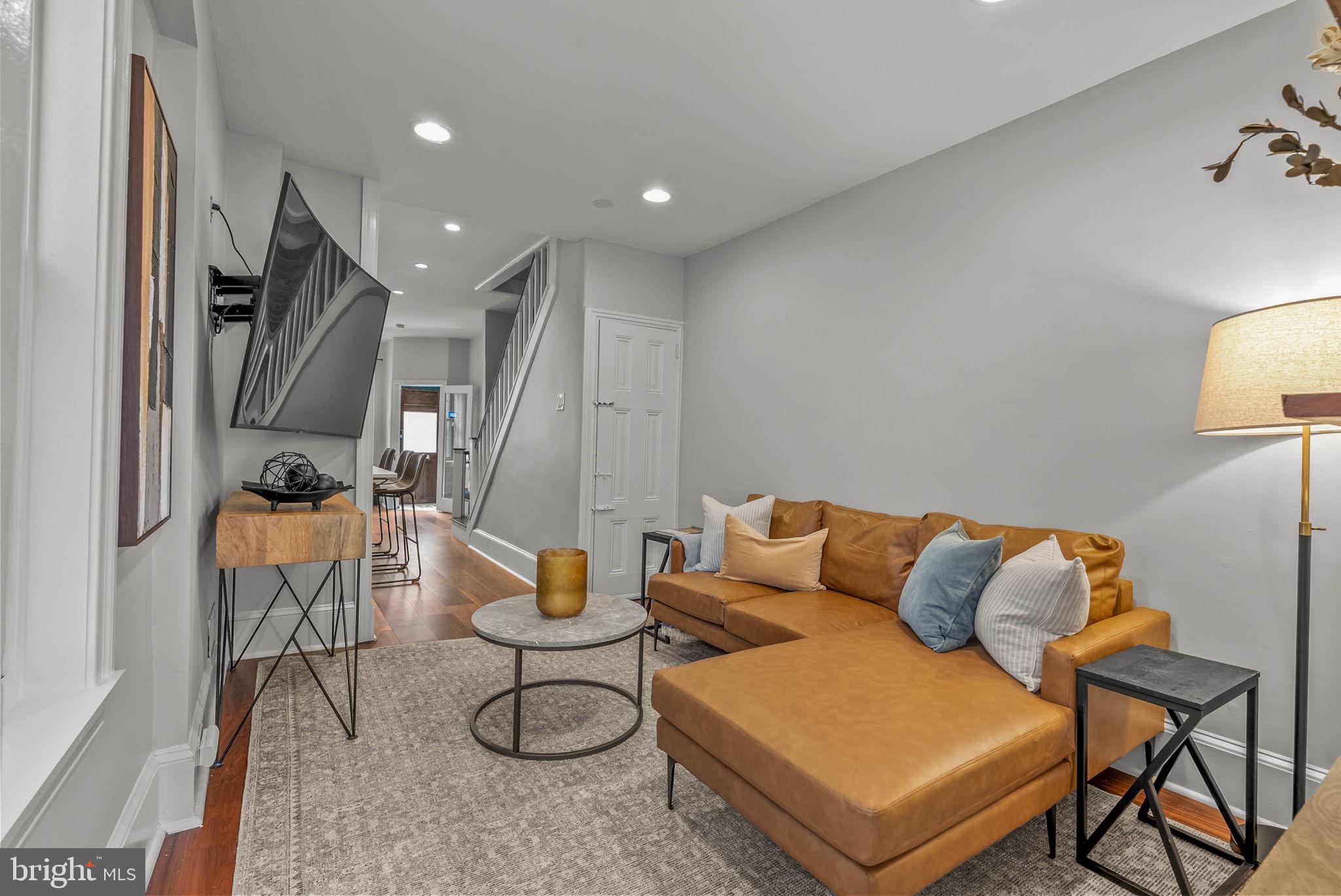 FAIRMOUNT - Residential