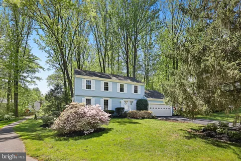 10827 Burr Oak Way, Burke, VA 22015 - MLS#: VAFX2234728