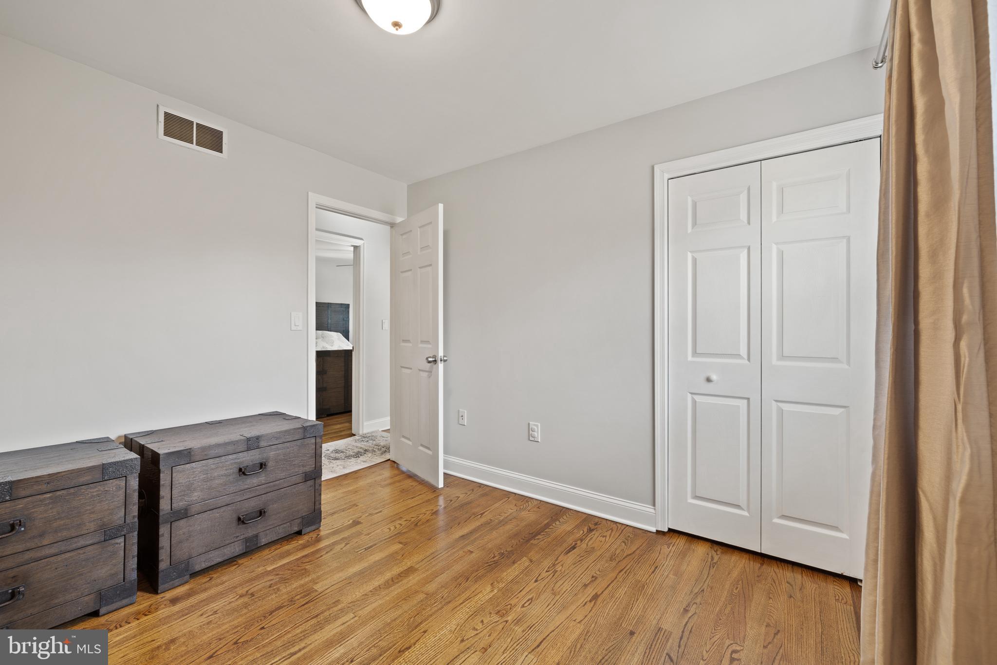 HARDESTY ESTATES - Residential