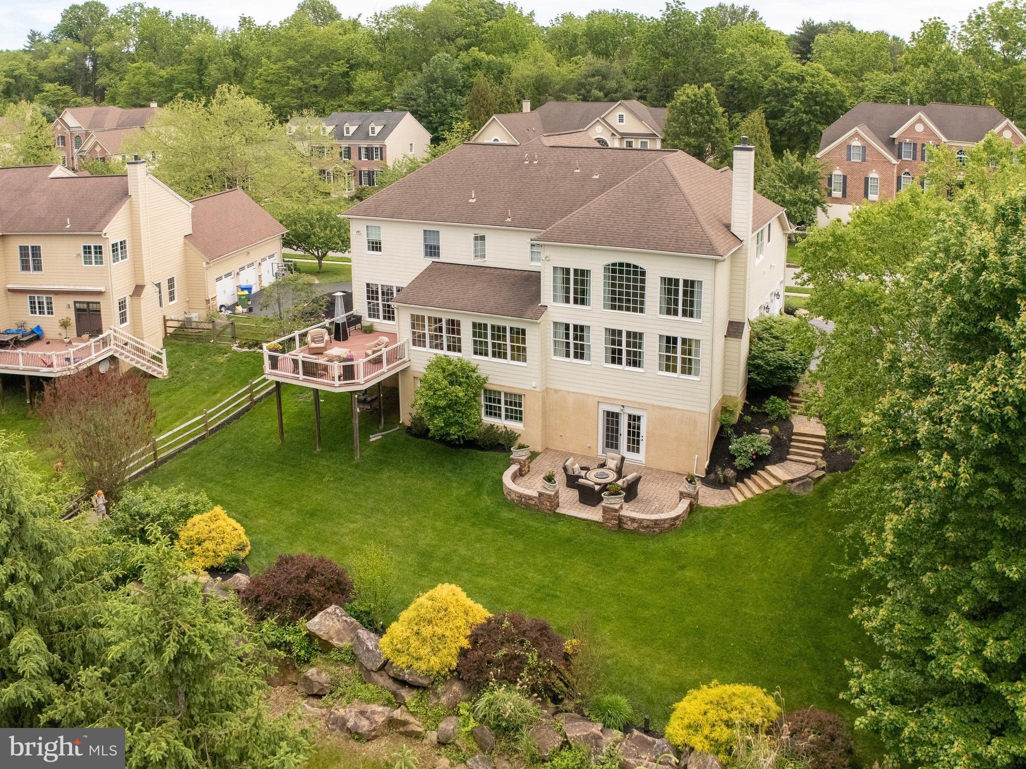 TALL TREES AT THOR - Residential