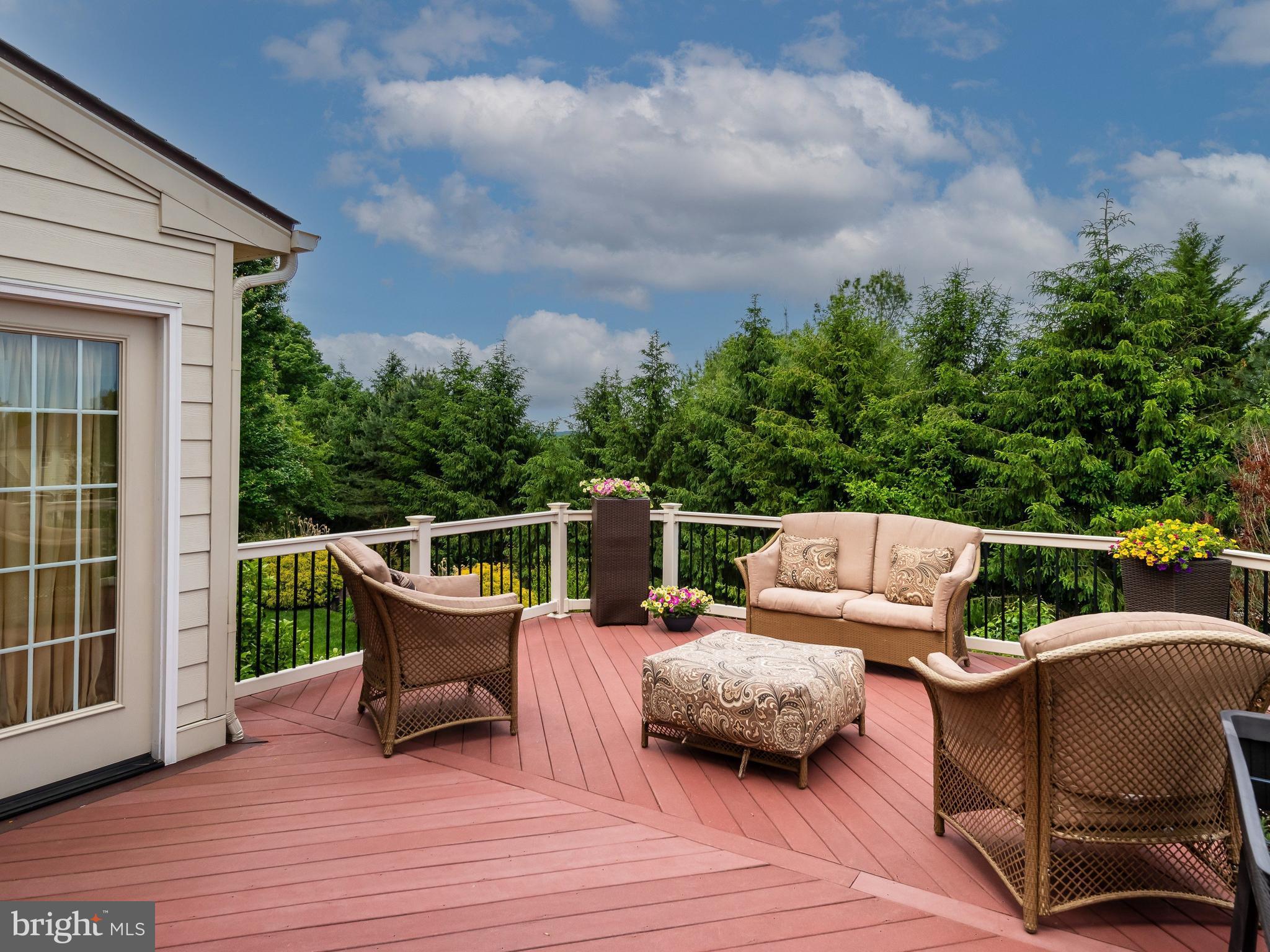TALL TREES AT THOR - Residential