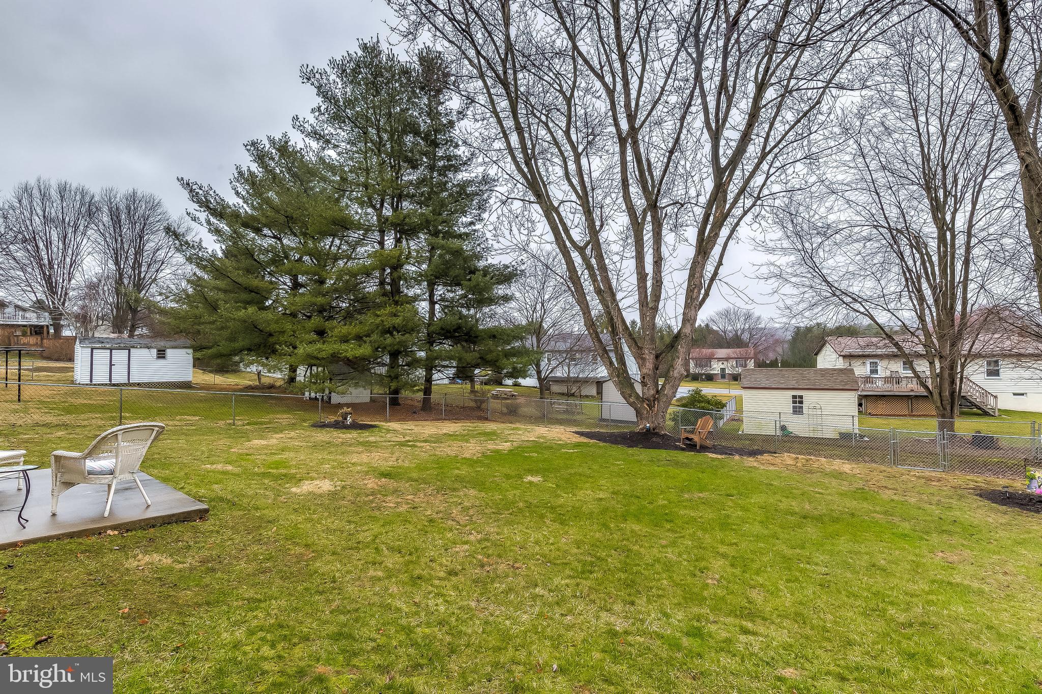 WHISPERING VALLEY - Residential