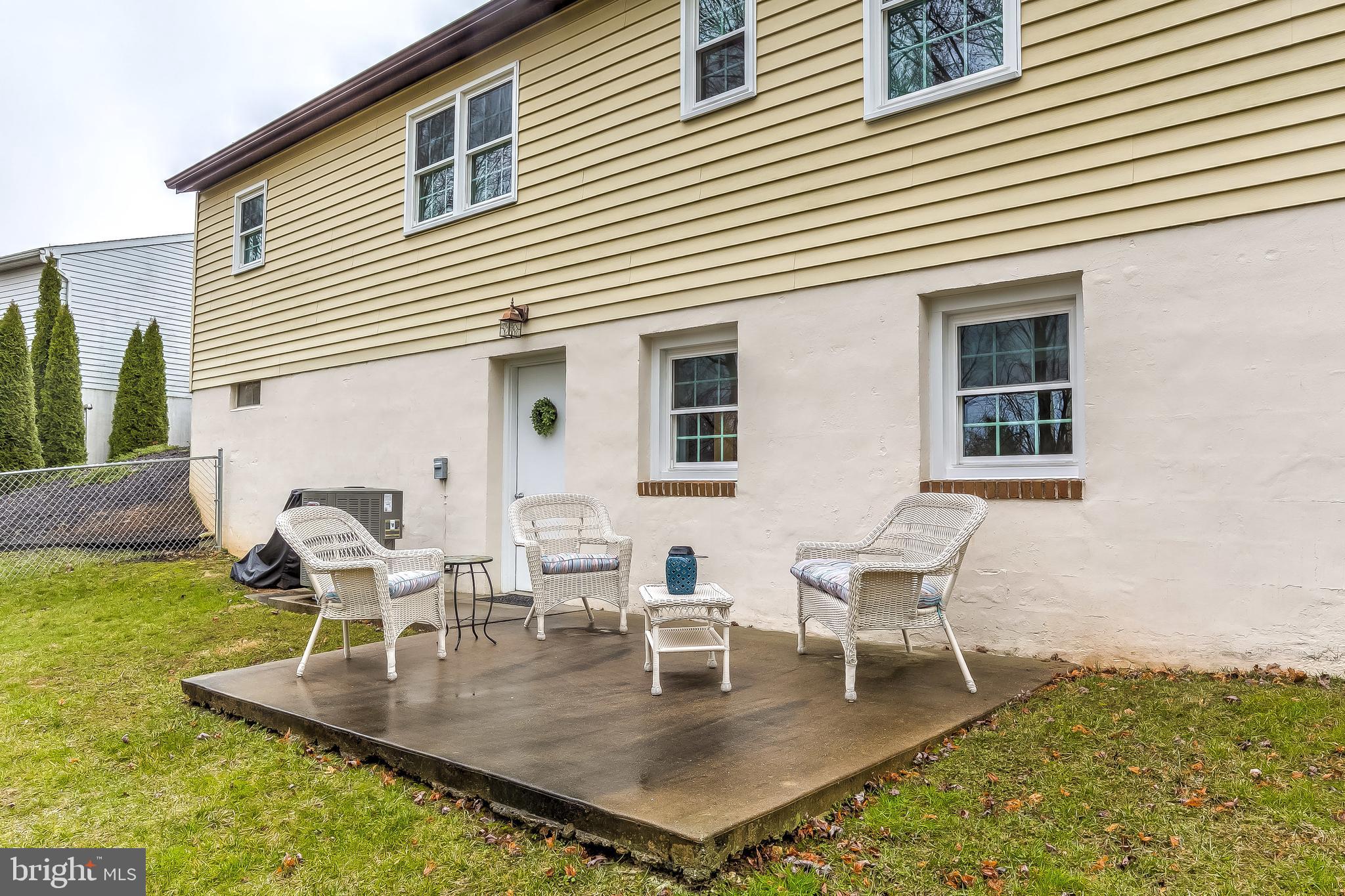 WHISPERING VALLEY - Residential