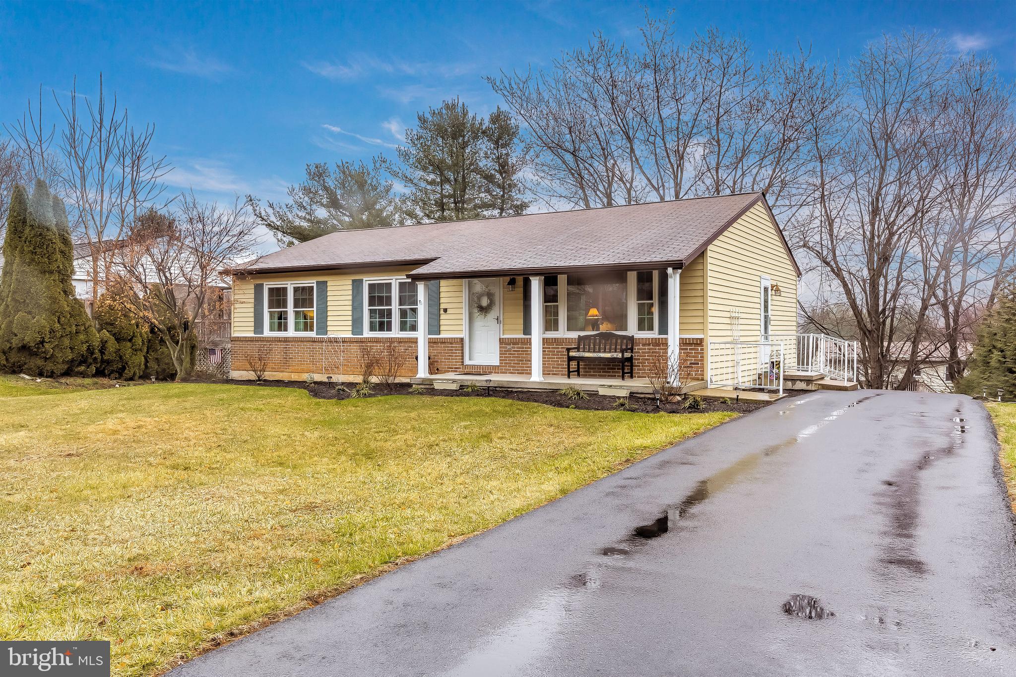 WHISPERING VALLEY - Residential