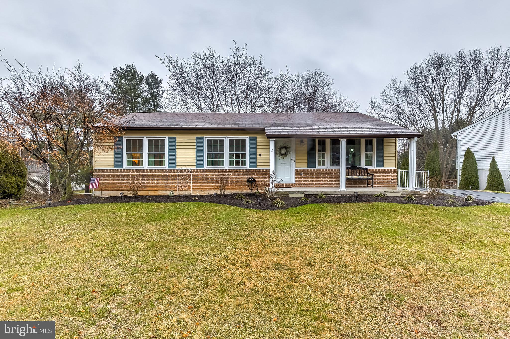 WHISPERING VALLEY - Residential