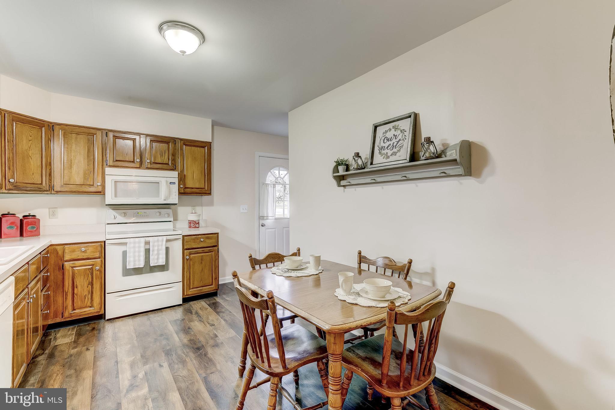 WHISPERING VALLEY - Residential