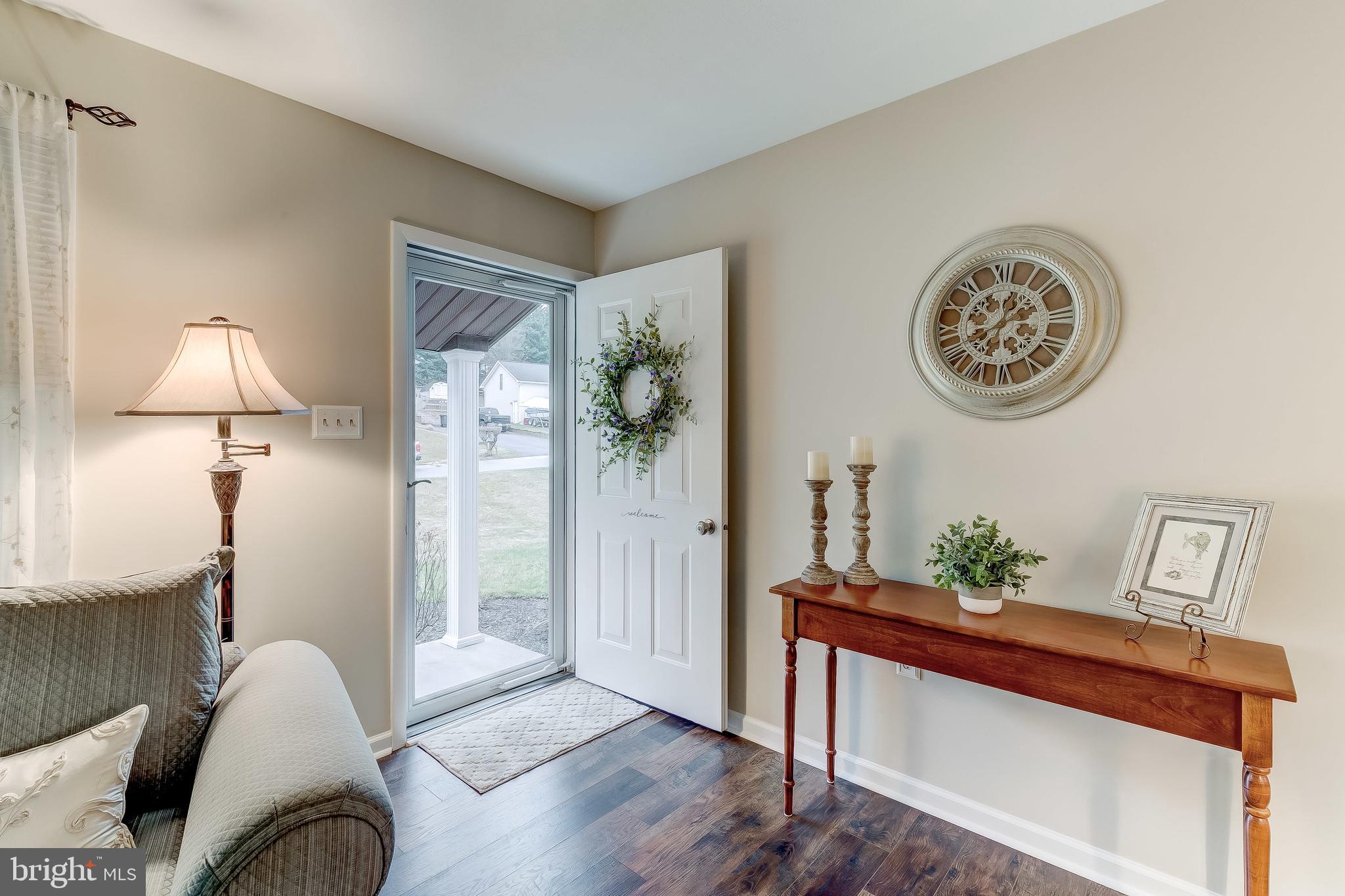 WHISPERING VALLEY - Residential