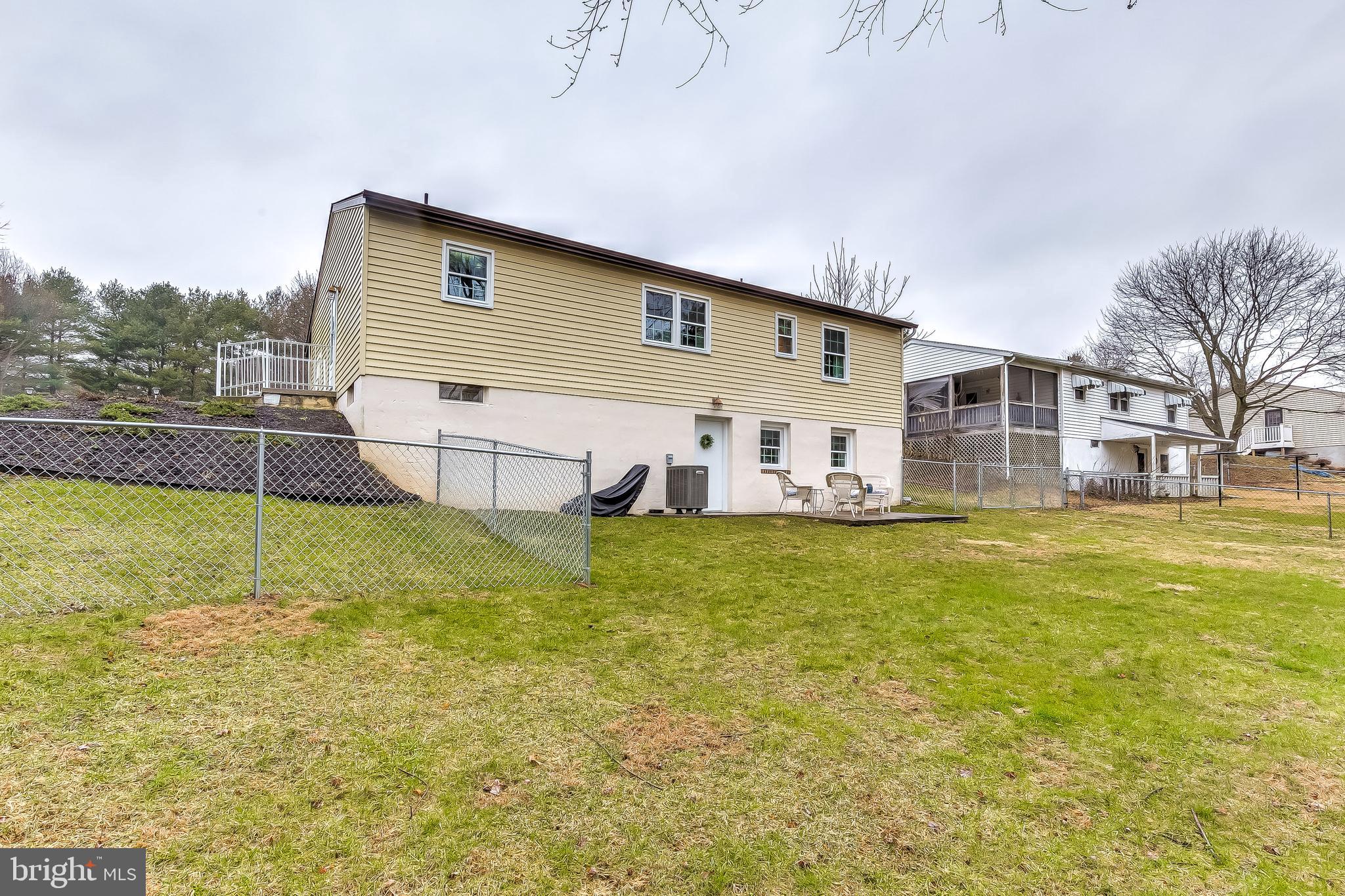 WHISPERING VALLEY - Residential