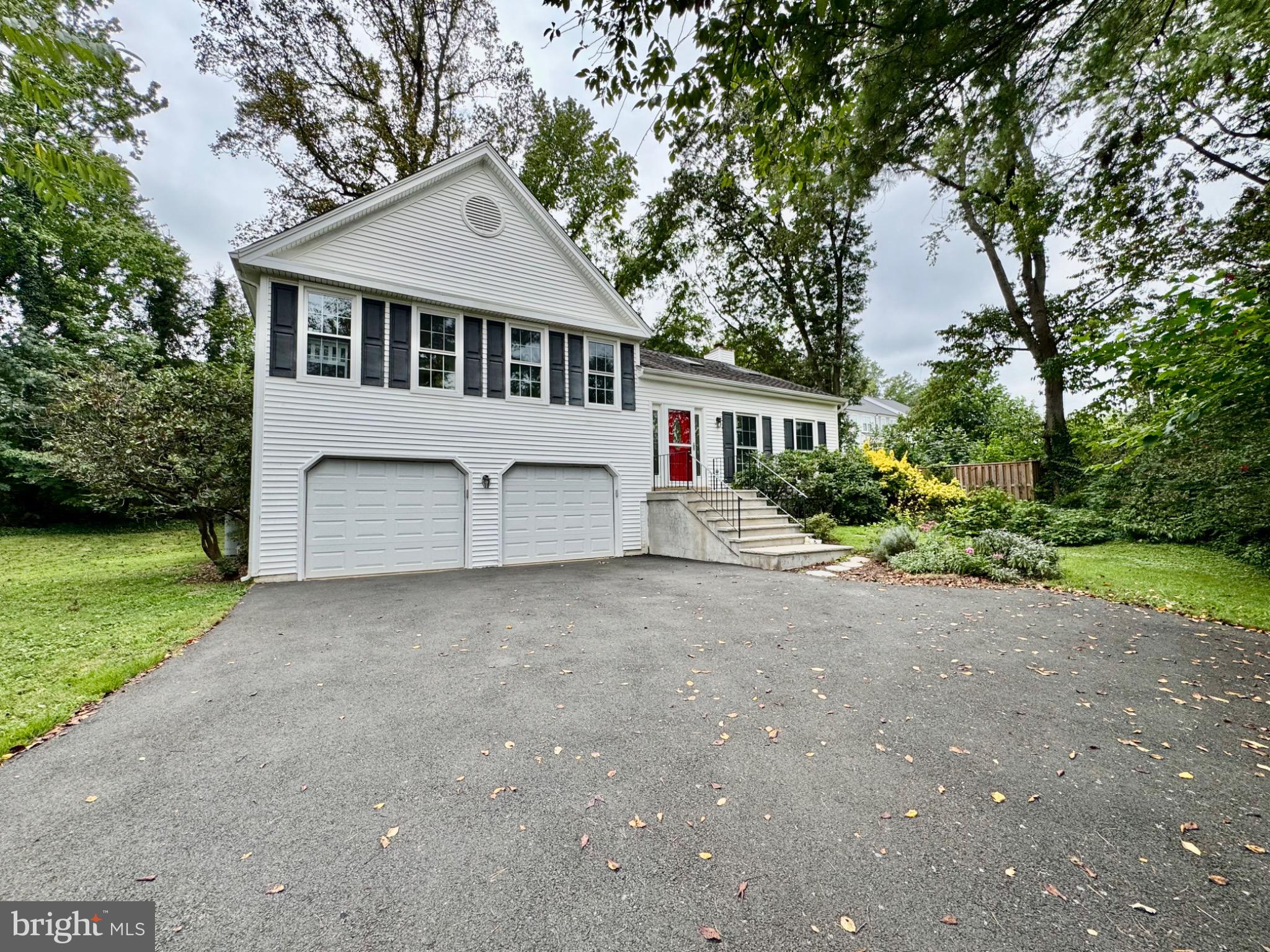 5813 STONE RIDGE DRIVE