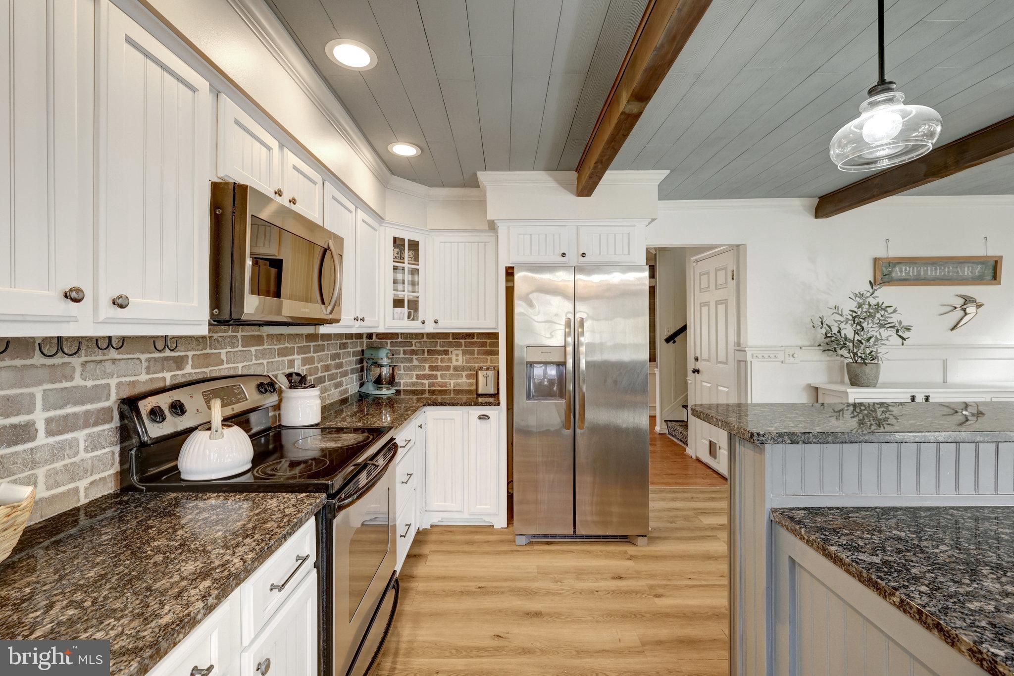 VILLAGES OF PURCELLVILLE - Residential