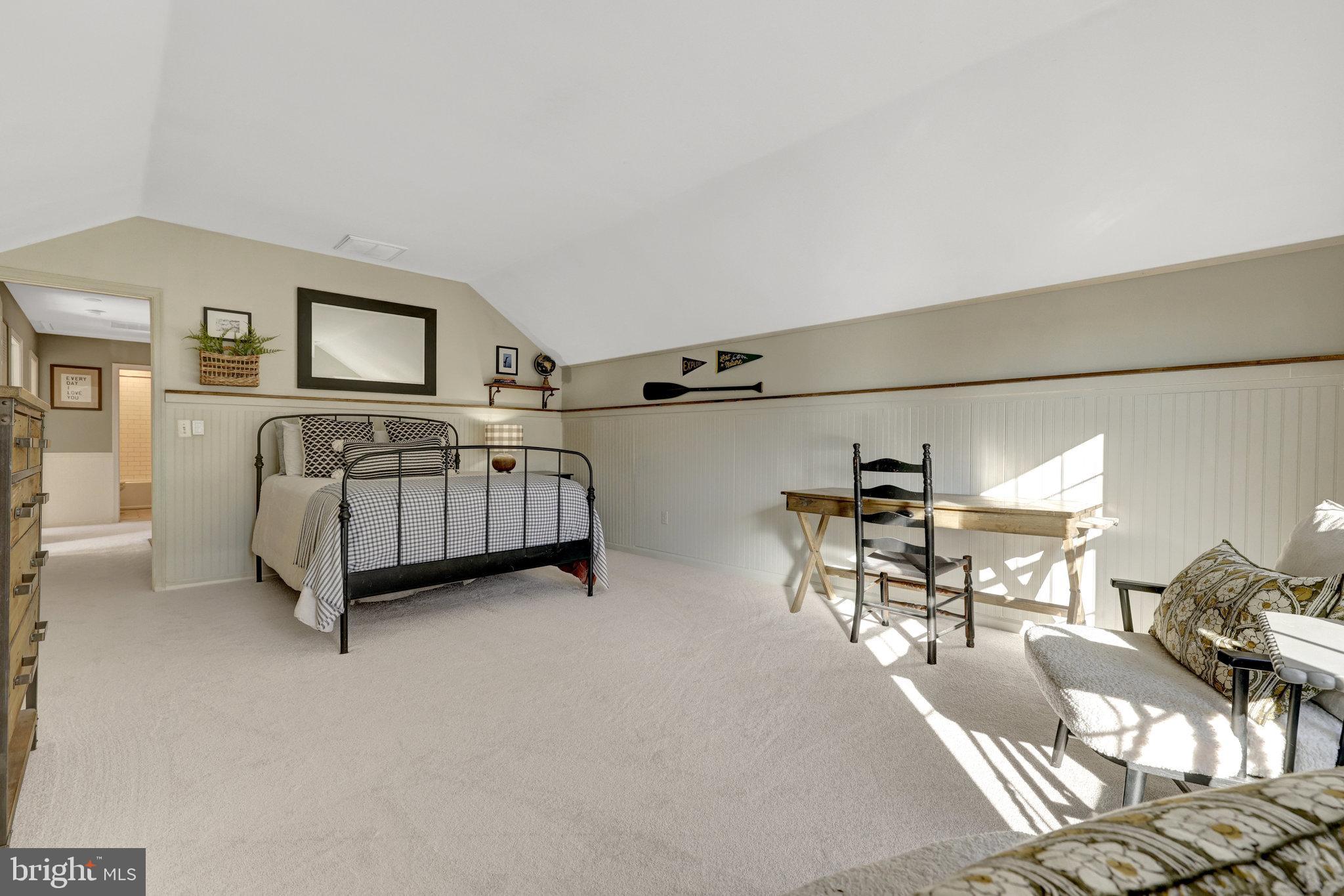 VILLAGES OF PURCELLVILLE - Residential