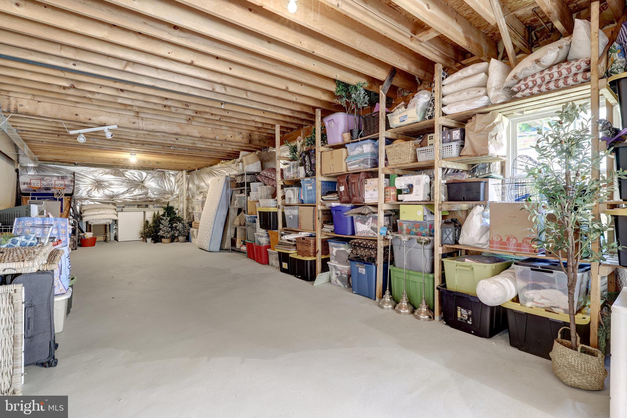 VILLAGES OF PURCELLVILLE - Residential