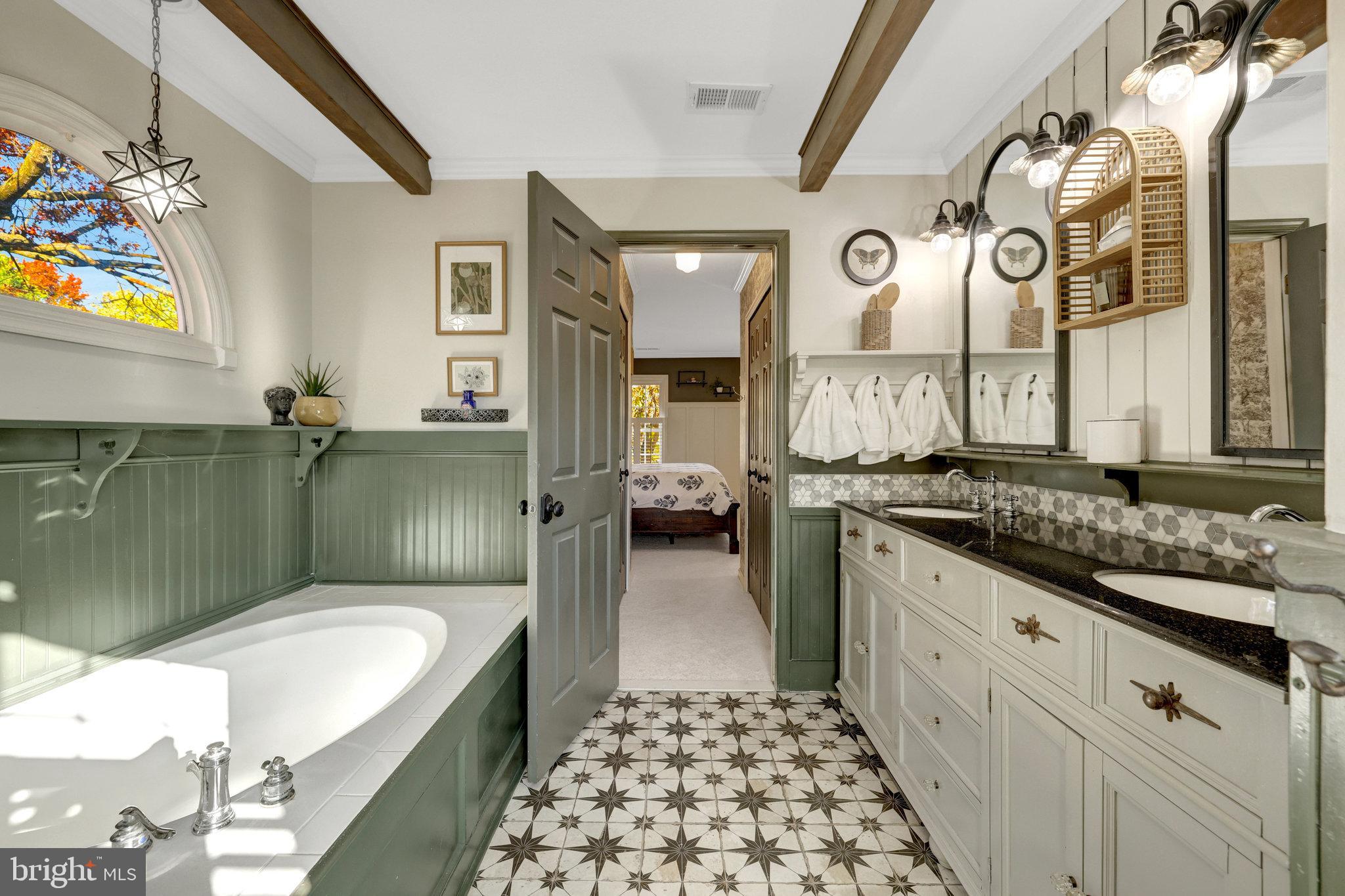 VILLAGES OF PURCELLVILLE - Residential