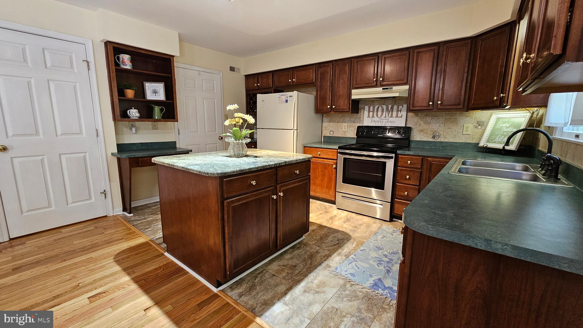 MADDEX FARM - Residential