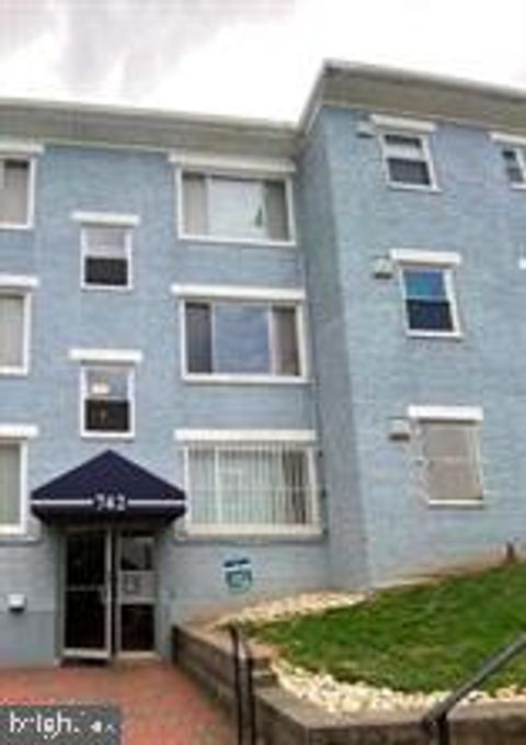 742 BRANDYWINE STREET SE 103 WASHINGTON DC 20032