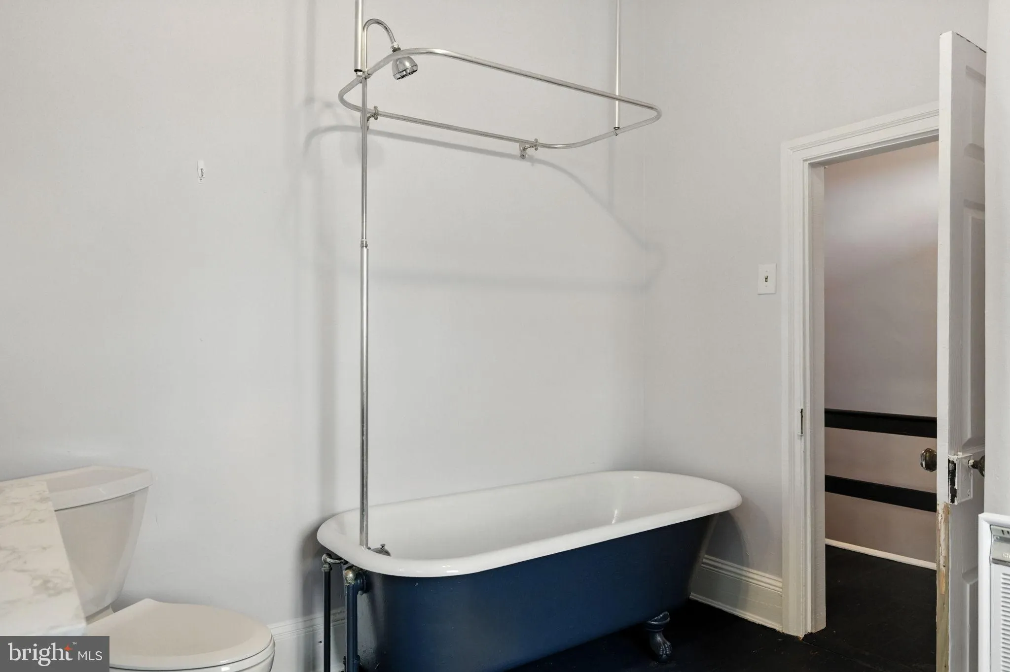 Winchester, Virginia 22603, United States, 4 Bedrooms Bedrooms, ,4 BathroomsBathrooms,Residential,Coming Soon,193346