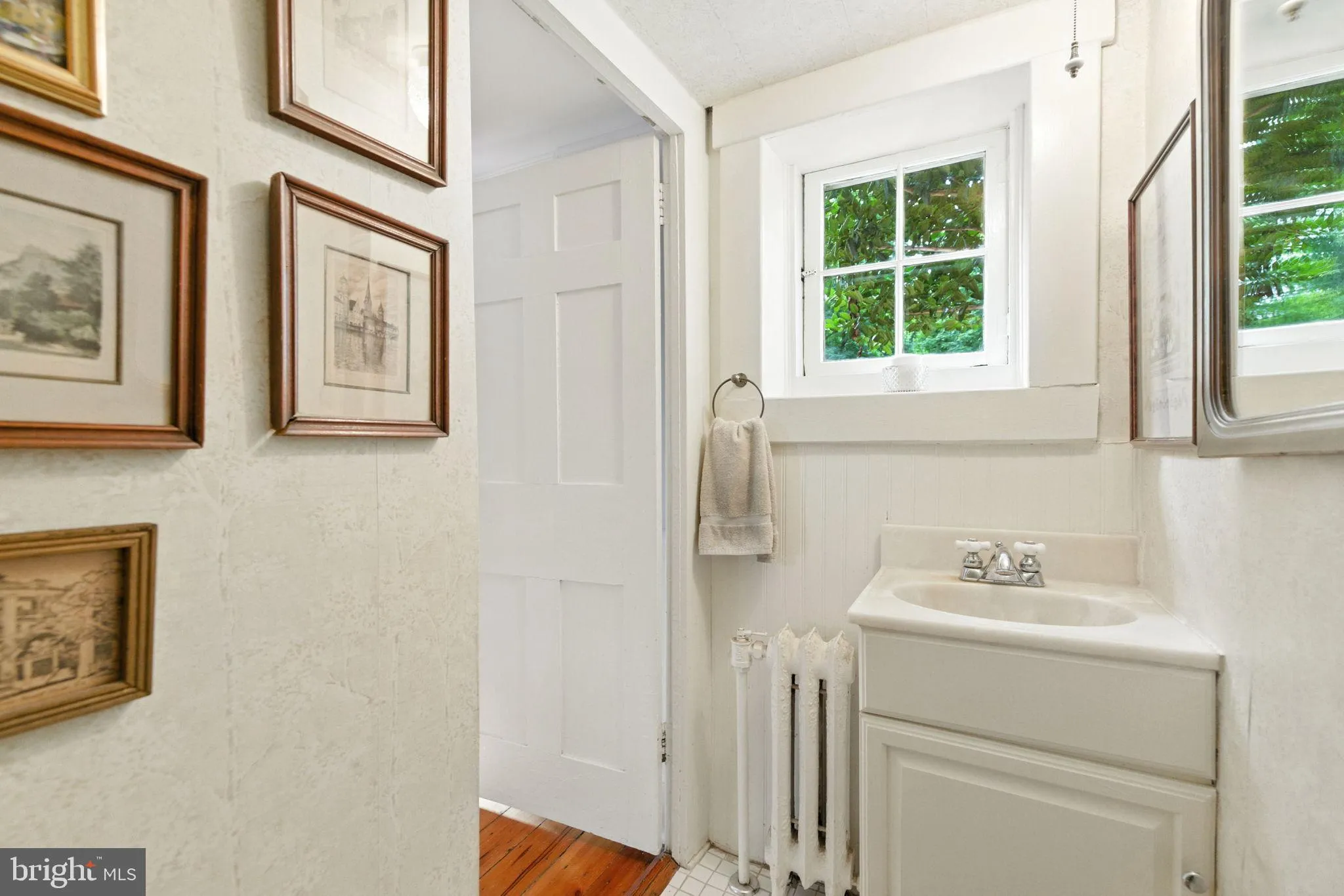 Winchester, Virginia 22603, United States, 4 Bedrooms Bedrooms, ,4 BathroomsBathrooms,Residential,Coming Soon,193346