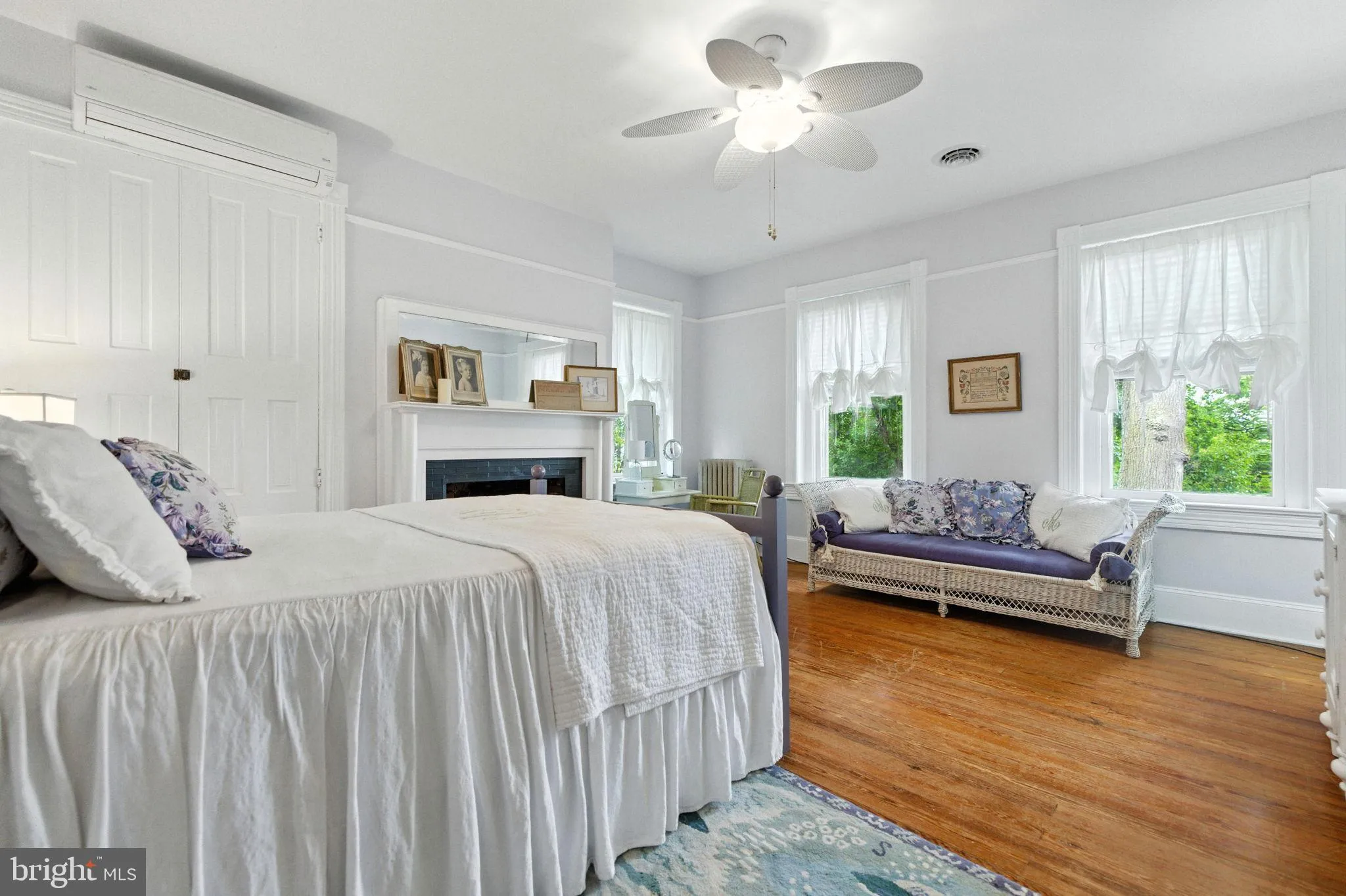 Winchester, Virginia 22603, United States, 4 Bedrooms Bedrooms, ,4 BathroomsBathrooms,Residential,Coming Soon,193346