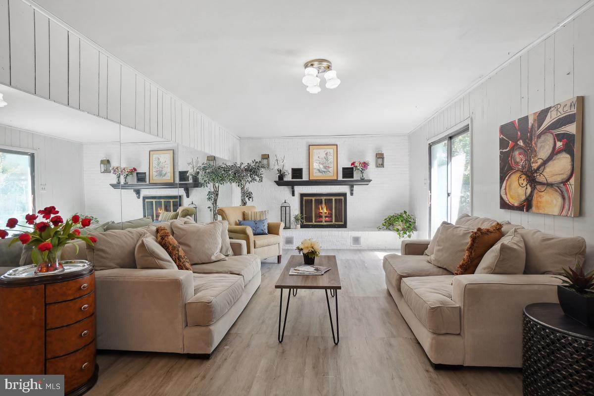 STERLING  PARK - Residential